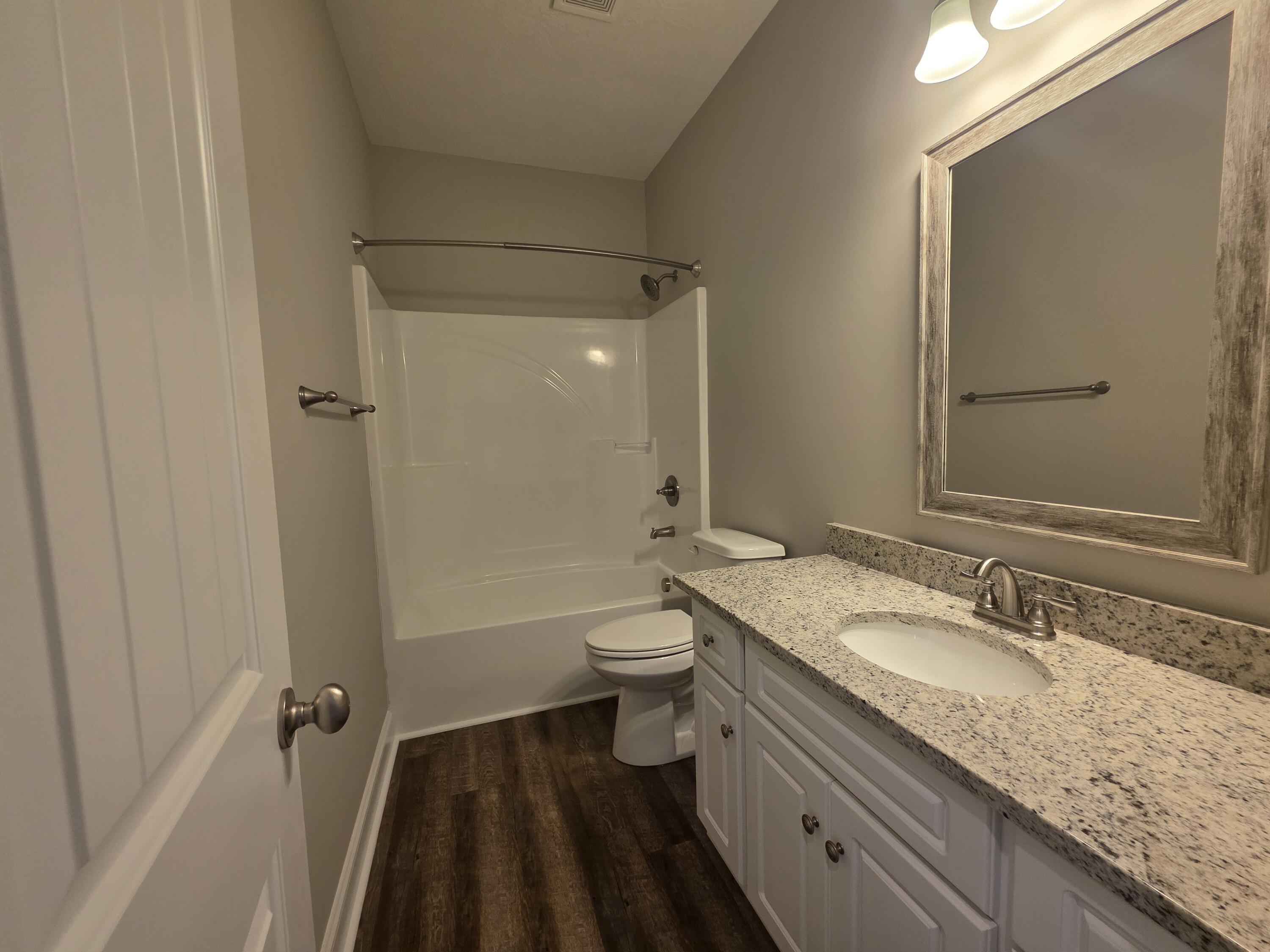 1037 Berkley Court Property Photo 22