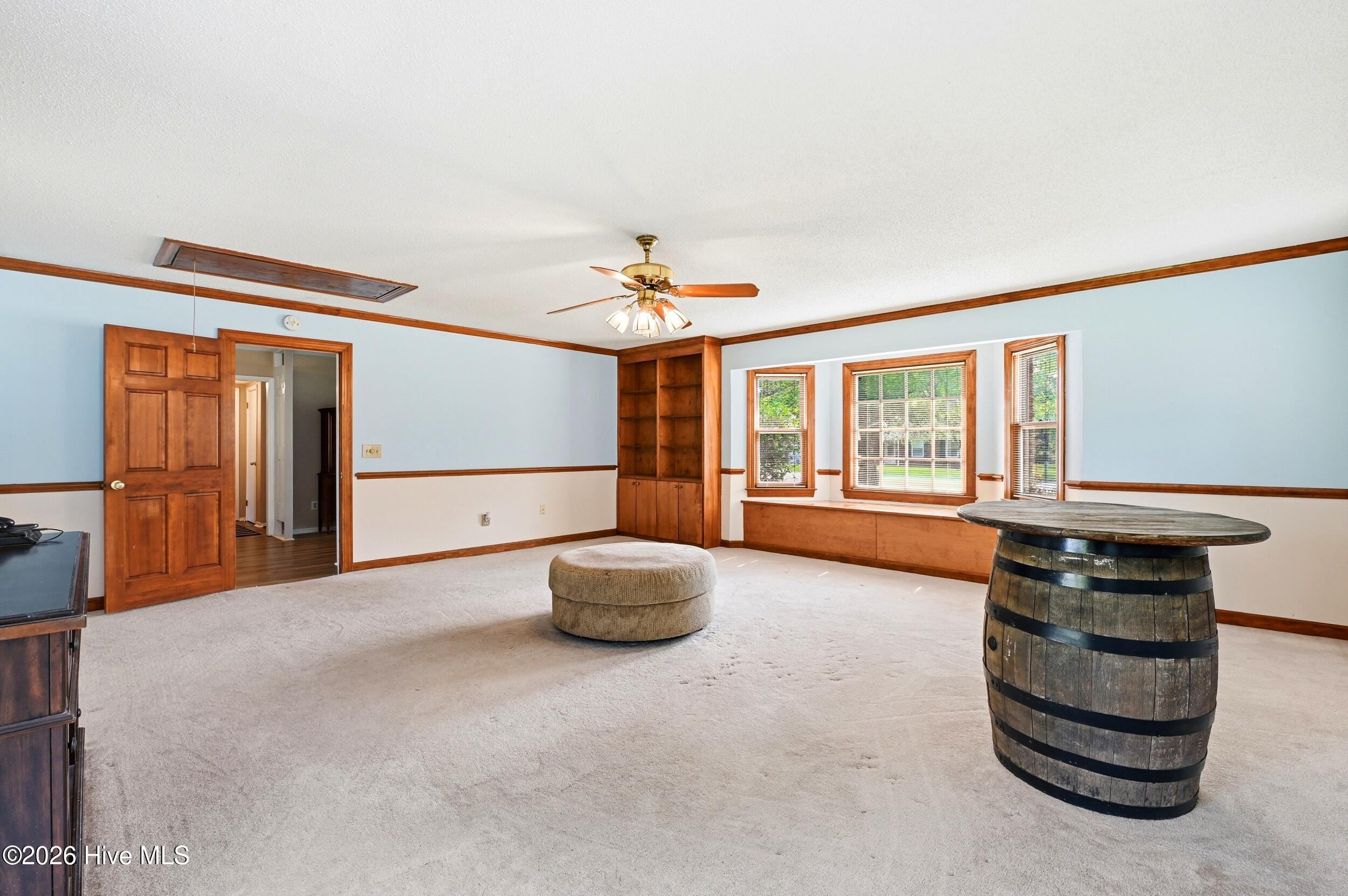 3622 Sutton Drive Property Photo 9