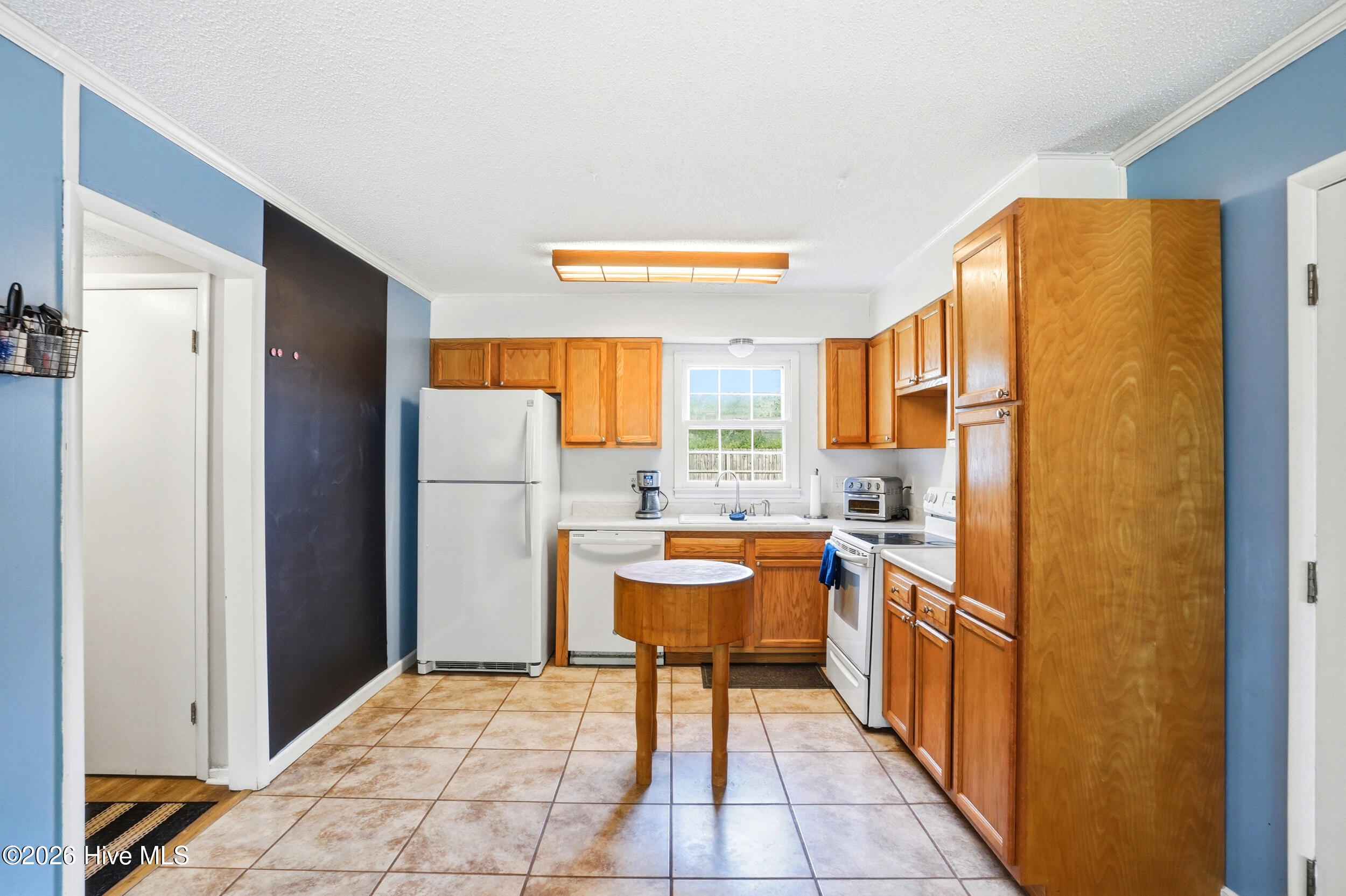 3622 Sutton Drive Property Photo 11