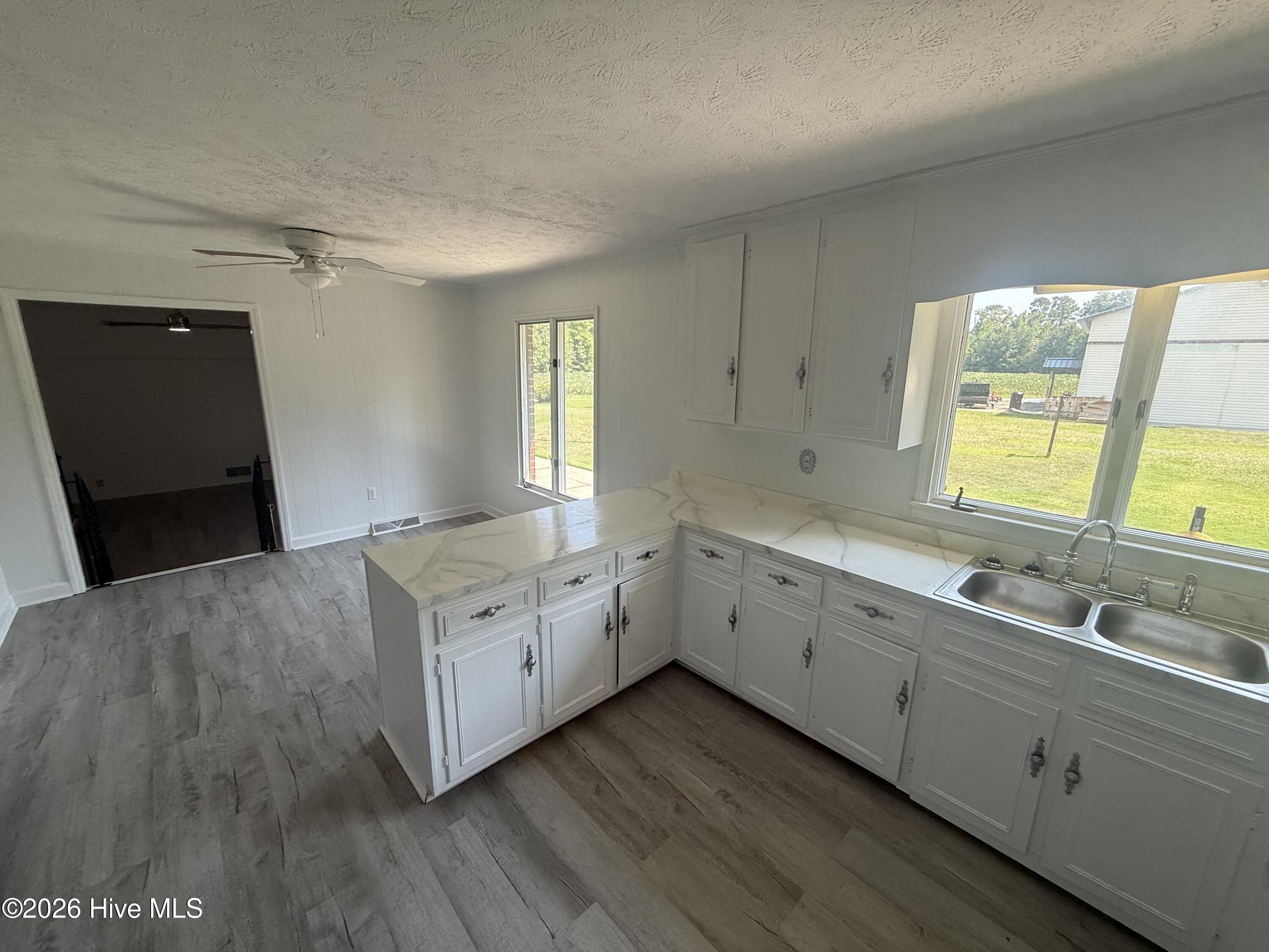 12155 Carolina 41 Property Photo 16