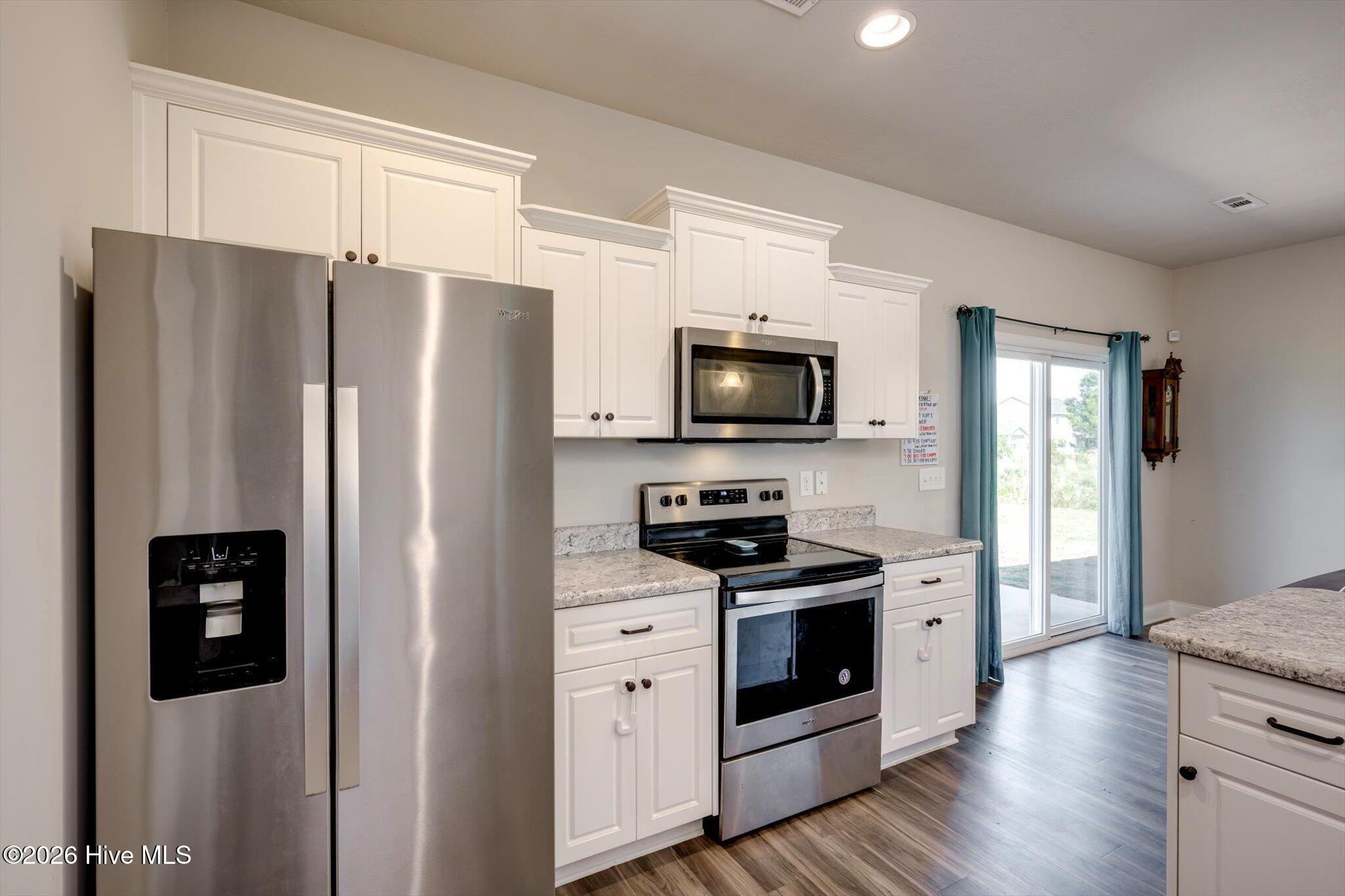 637 Brewer Drive Property Photo 14