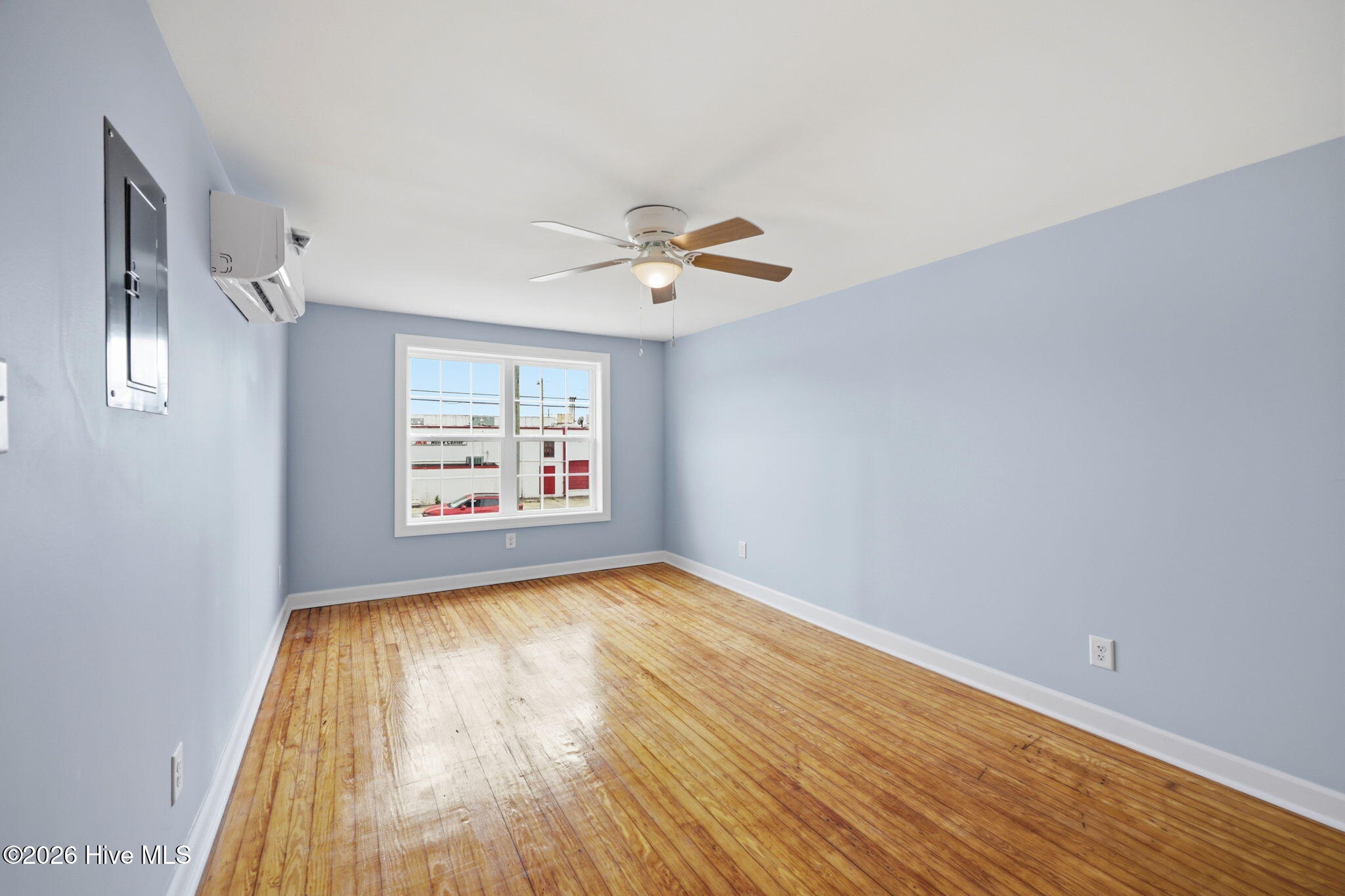 1607 Saint Andrew Street Property Photo 8