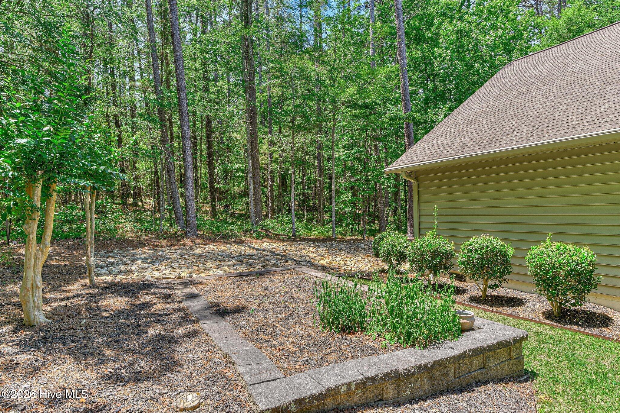 406 Charles Place Property Photo 46