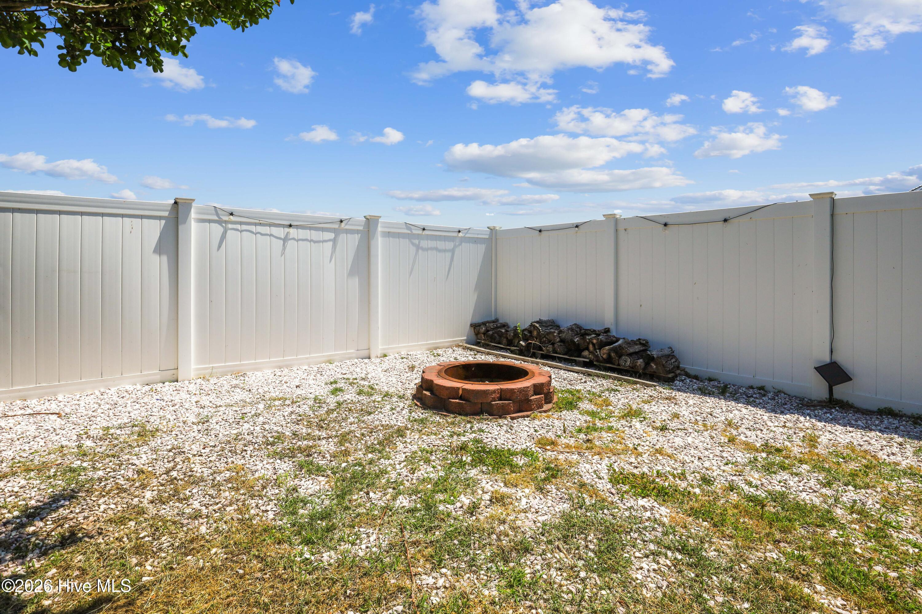 202 Mary Frances Way Property Photo 5