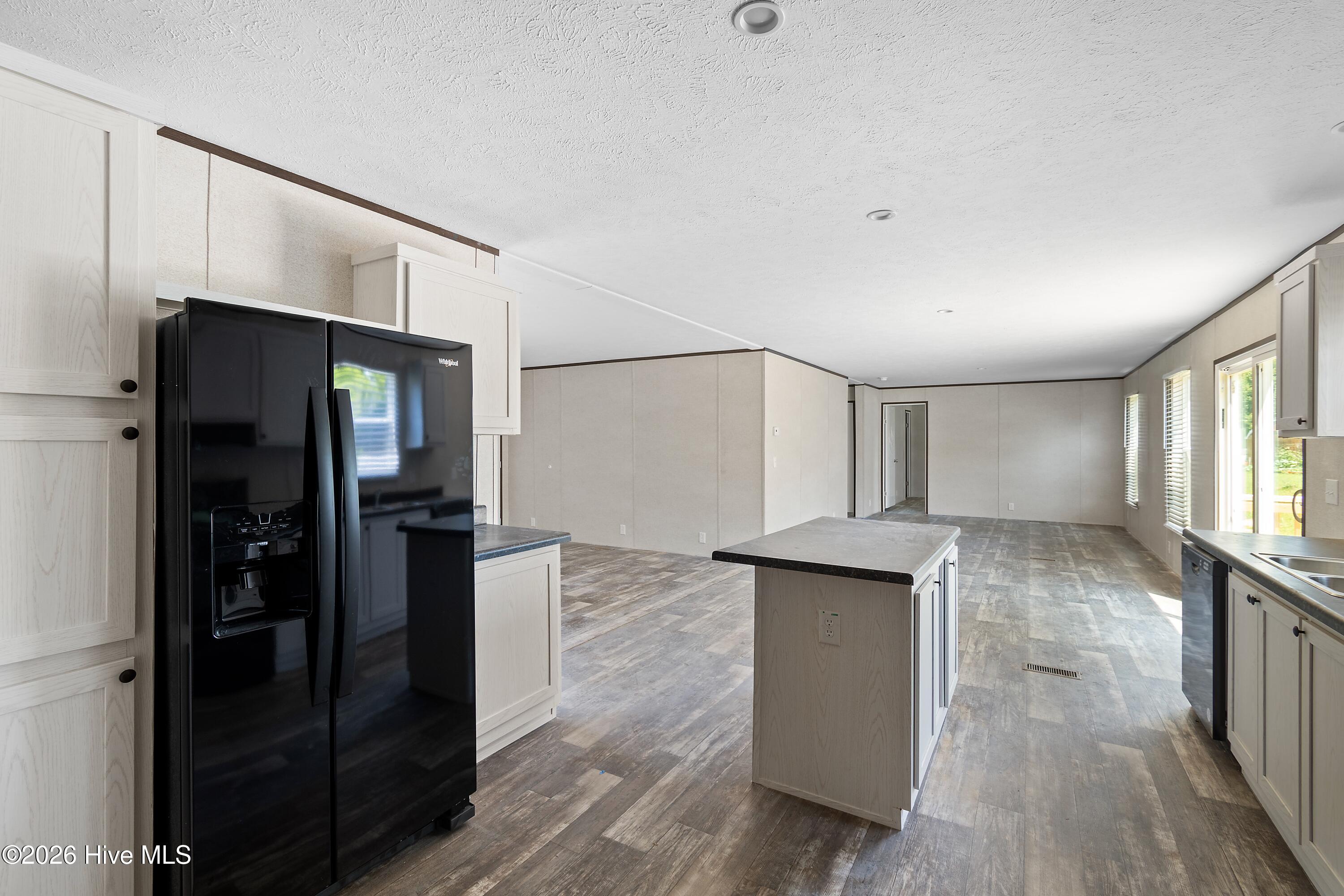 490 Orchard Lane Se Property Photo 14