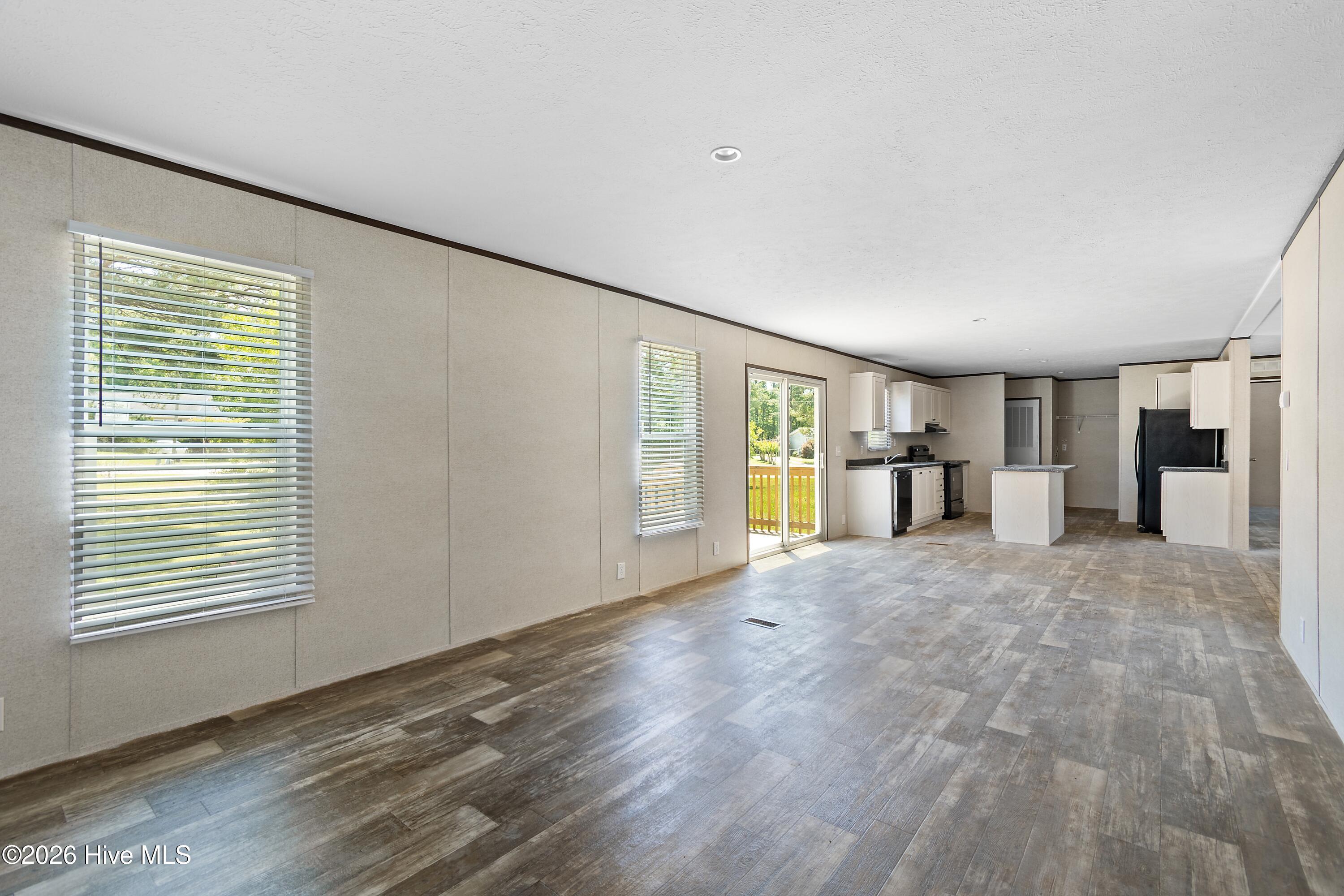 490 Orchard Lane Se Property Photo 19