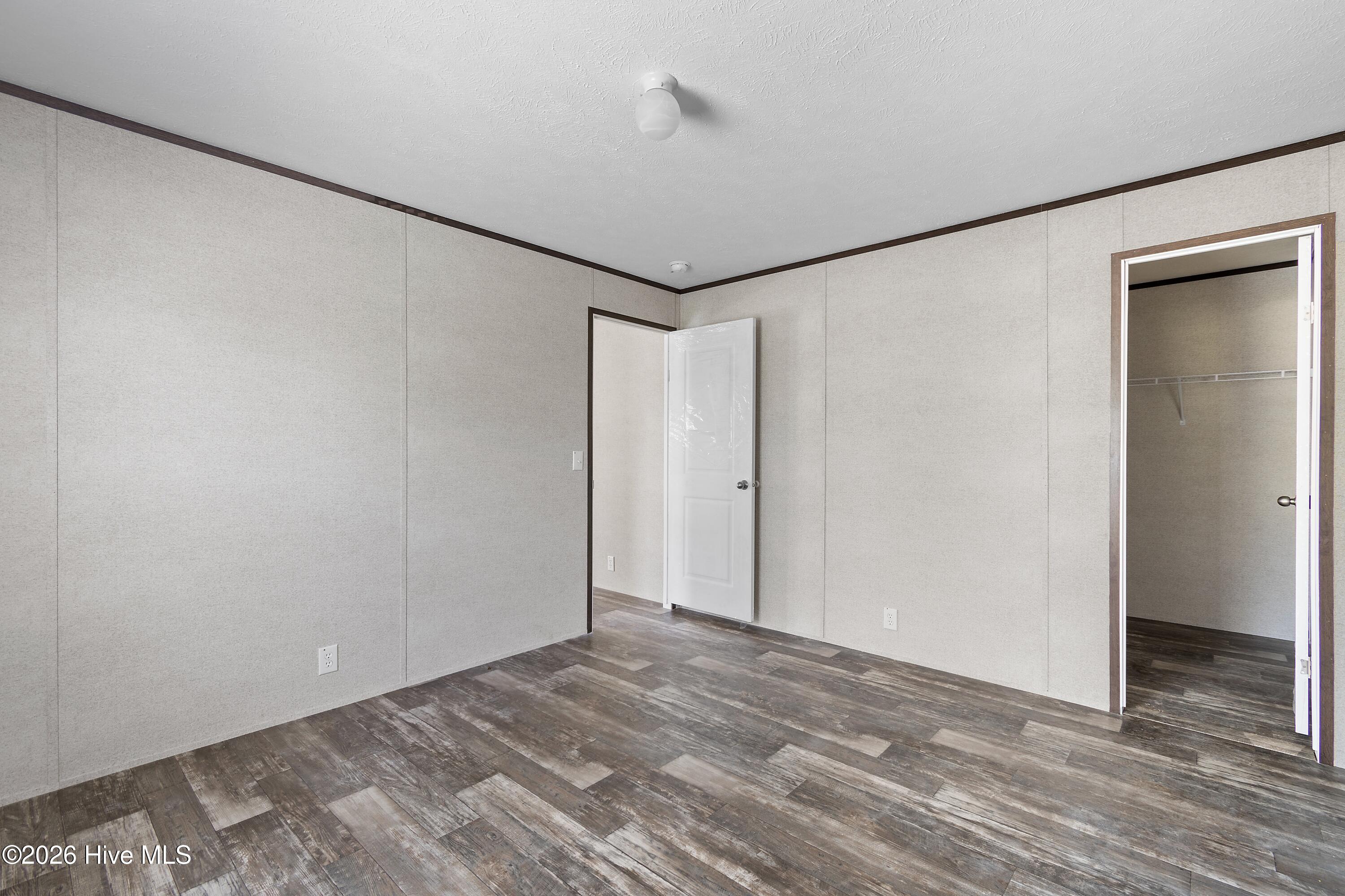 490 Orchard Lane Se Property Photo 24