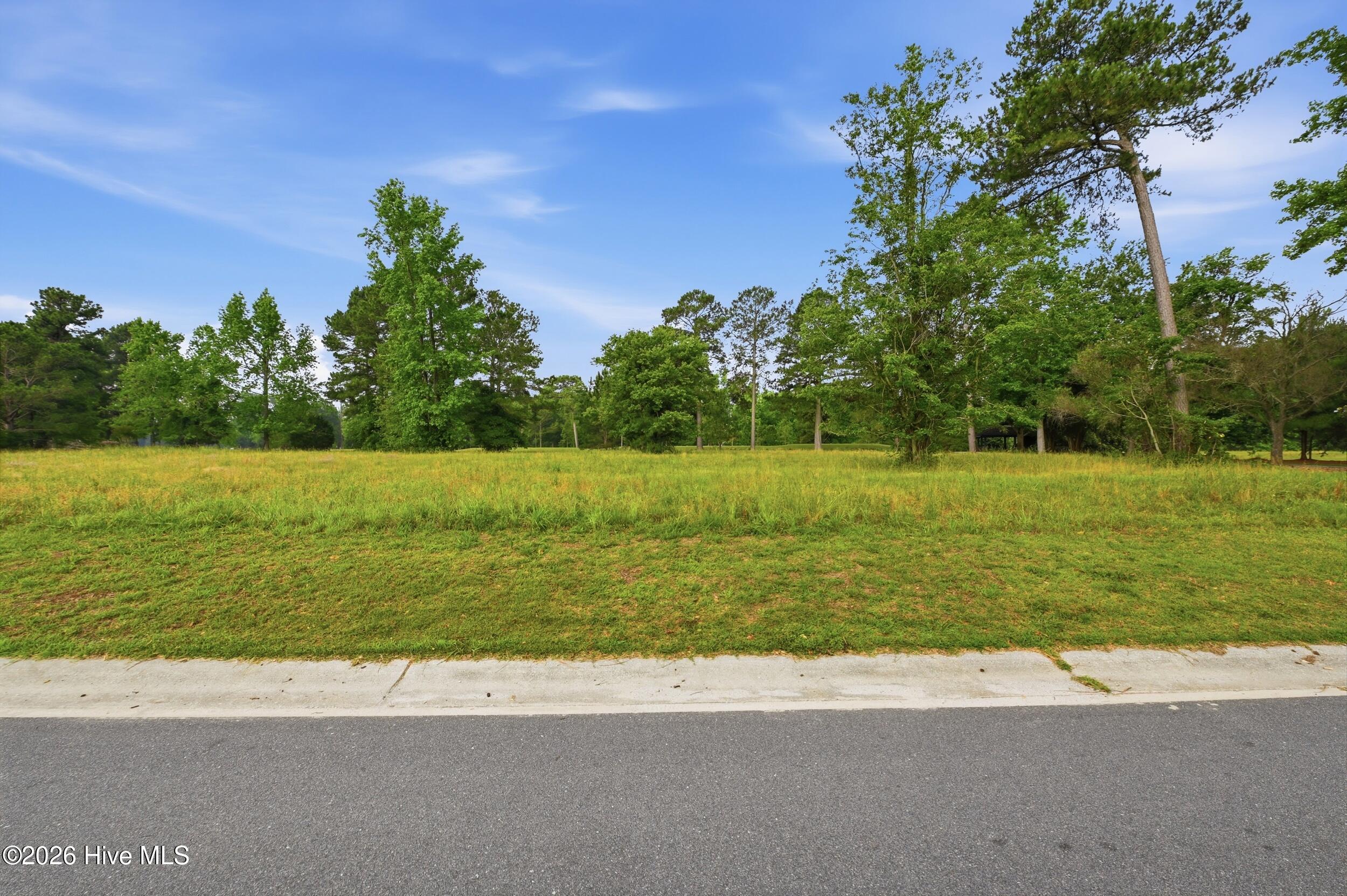 140 899 E Winding Way Property Photo 5