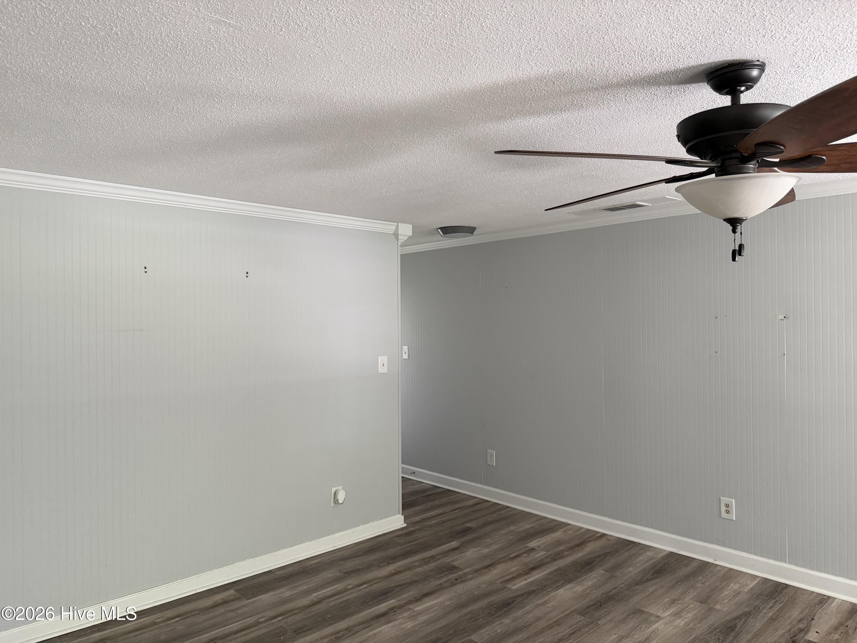 189 Seashore Drive Property Photo 13