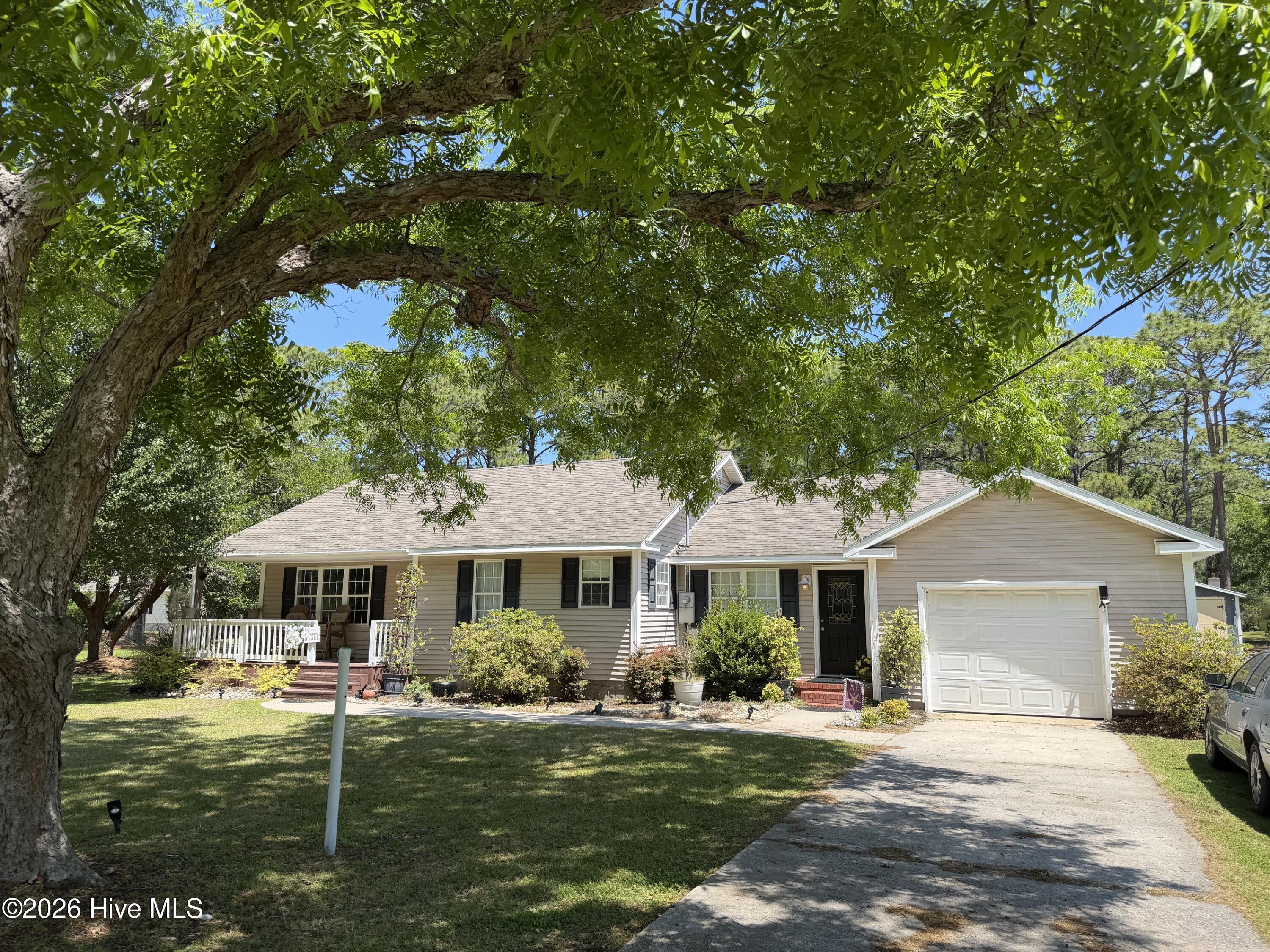 189 Seashore Drive Property Photo 28