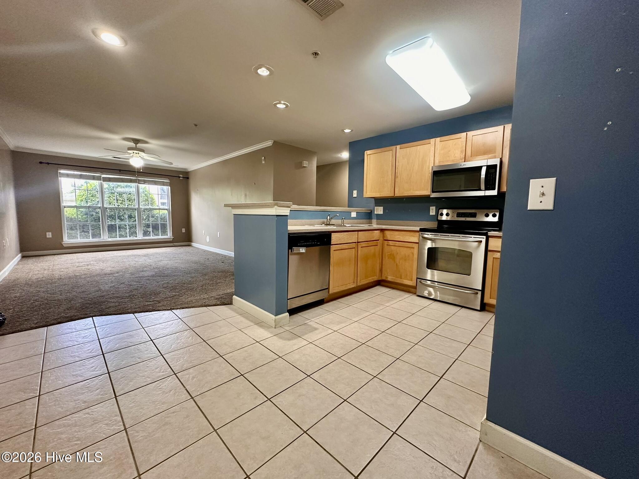 1505 Cadfel Court Unit 106 Property Photo 11