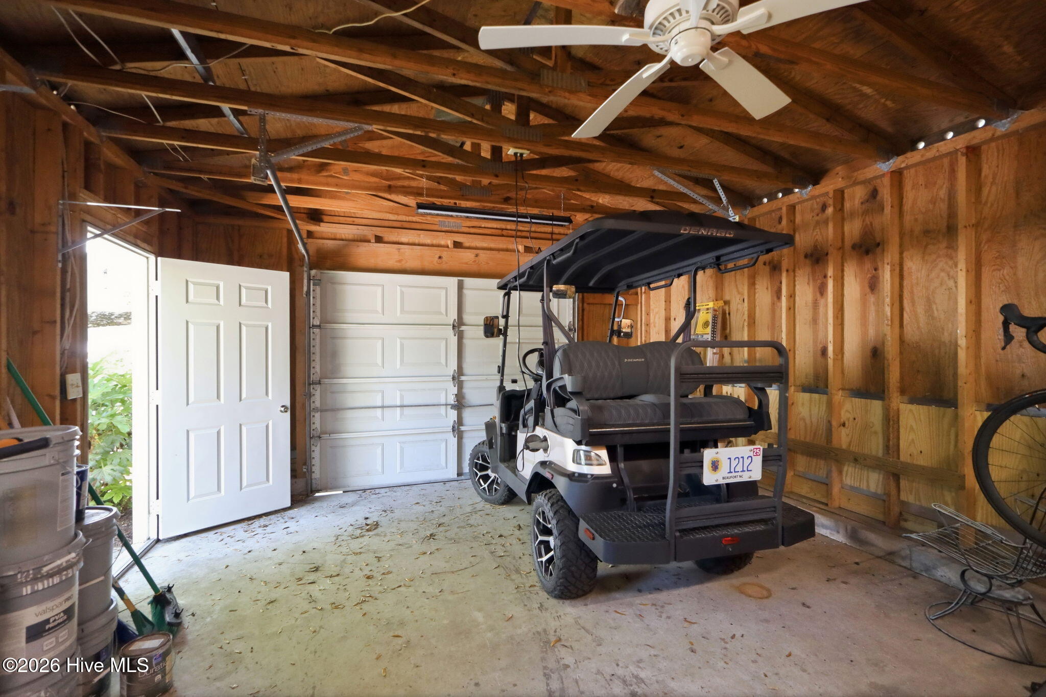 910 Ann Street Property Photo 41