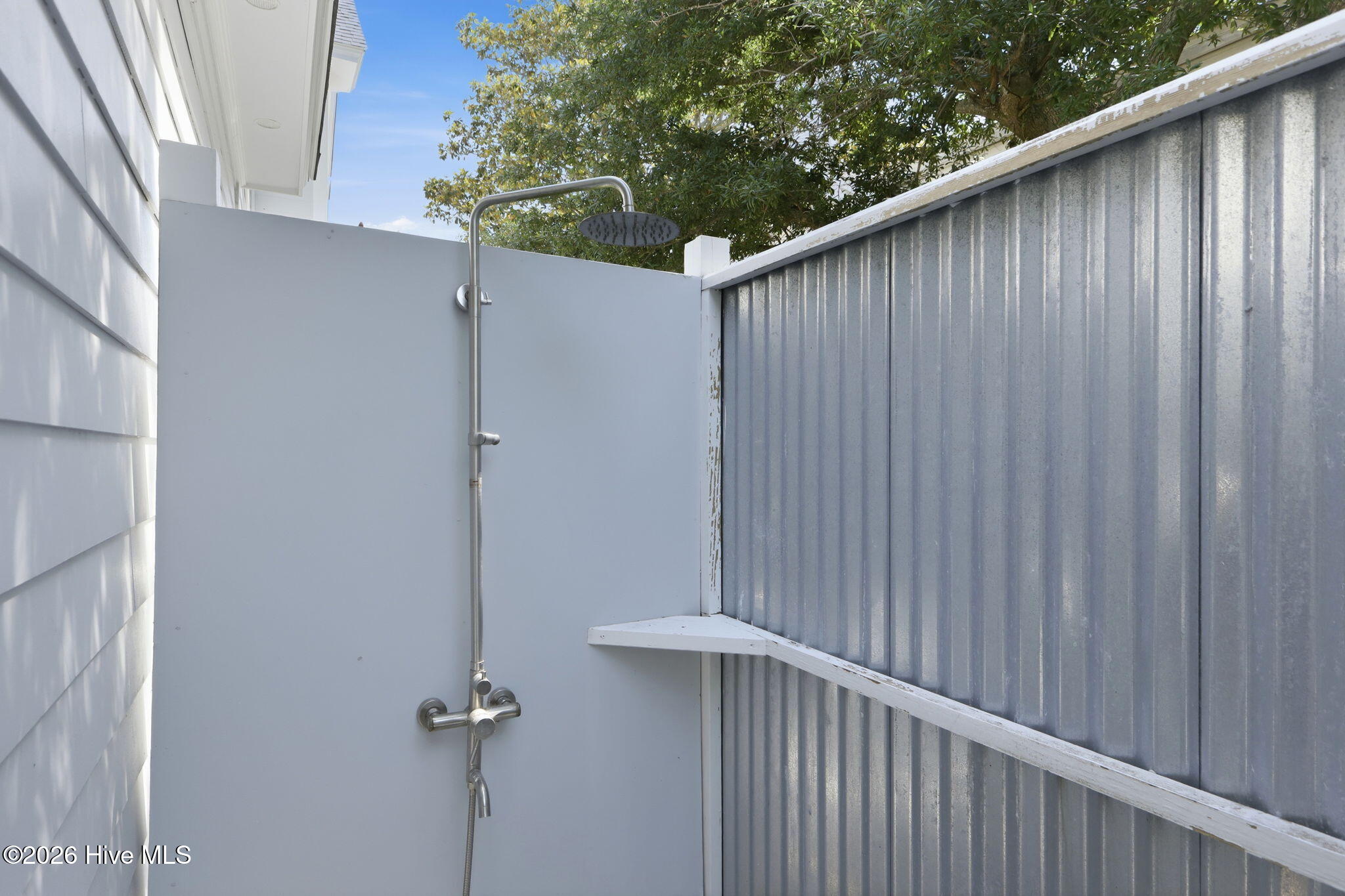 910 Ann Street Property Photo 42