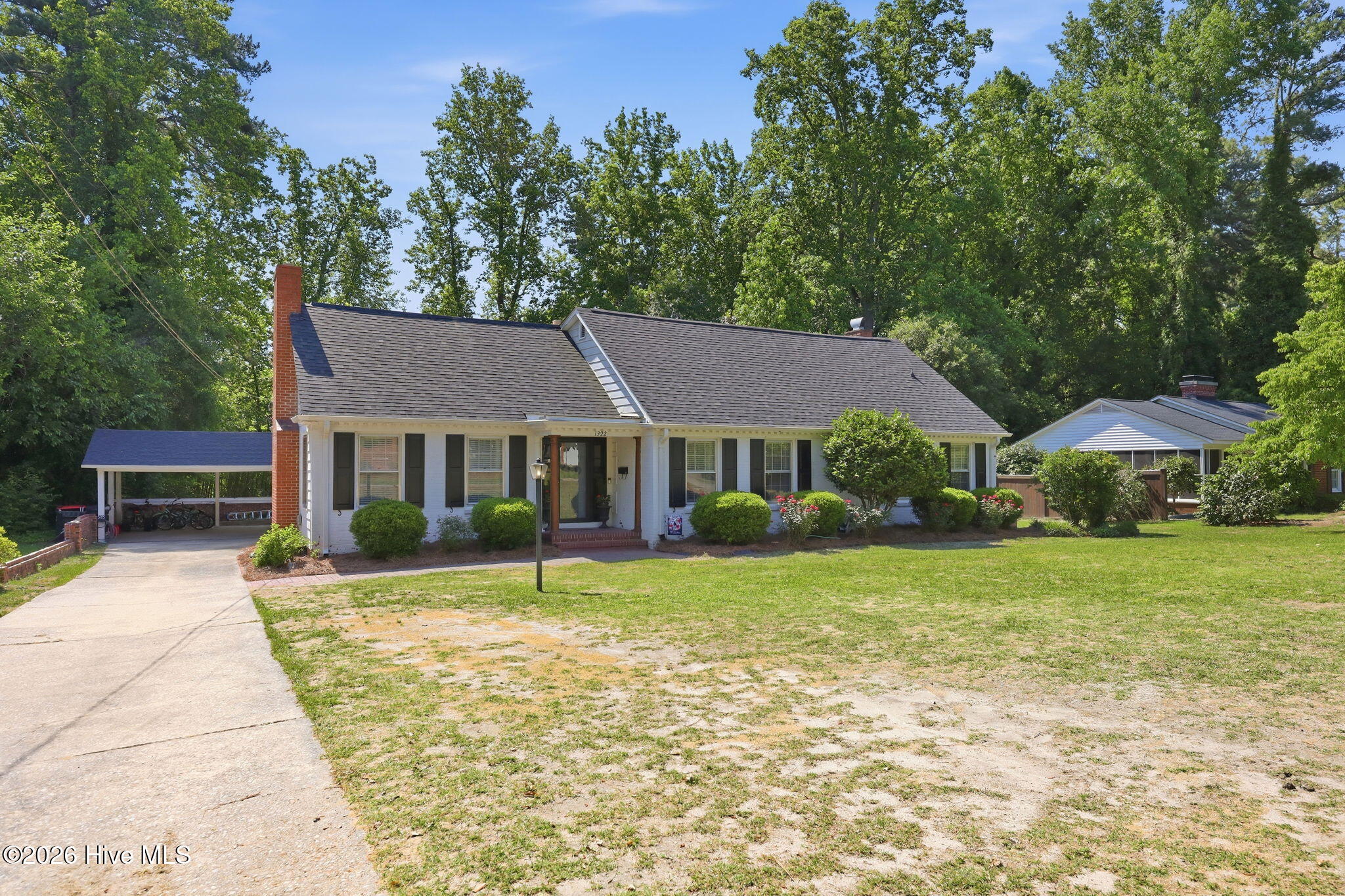 1322 Carolina Drive Property Photo 3
