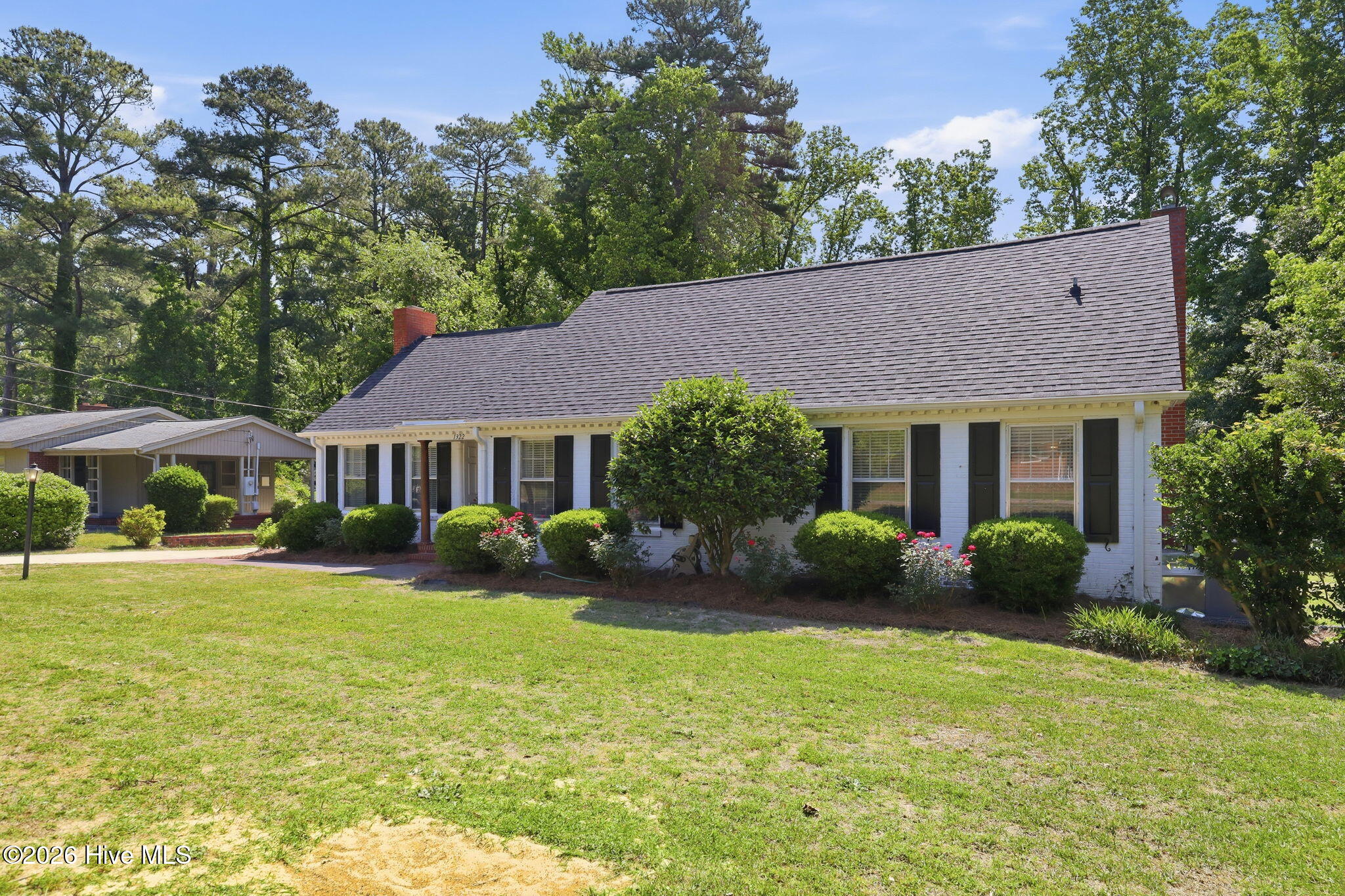 1322 Carolina Drive Property Photo 4