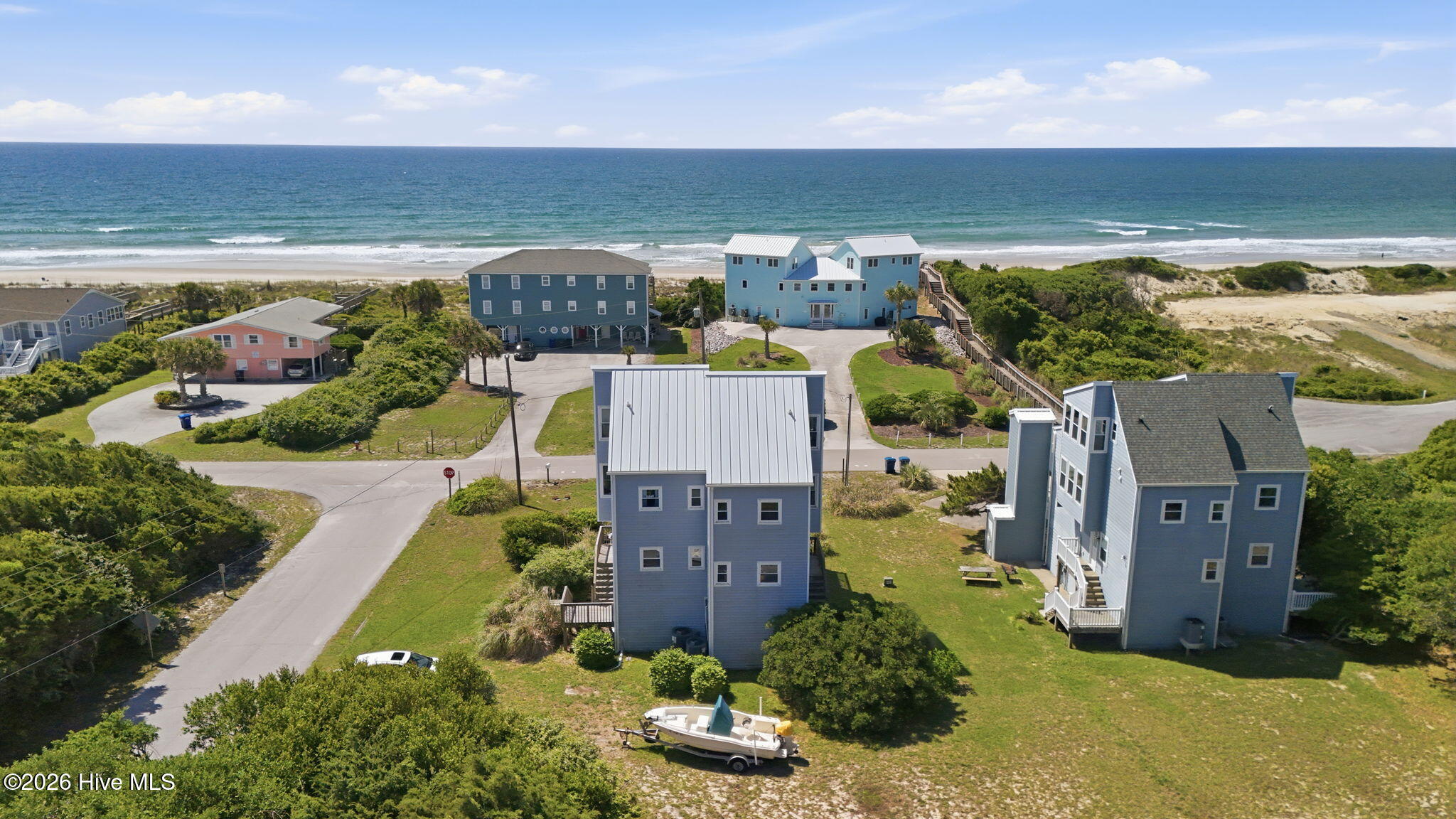 8710 Ocean View Drive E & W Property Photo 6