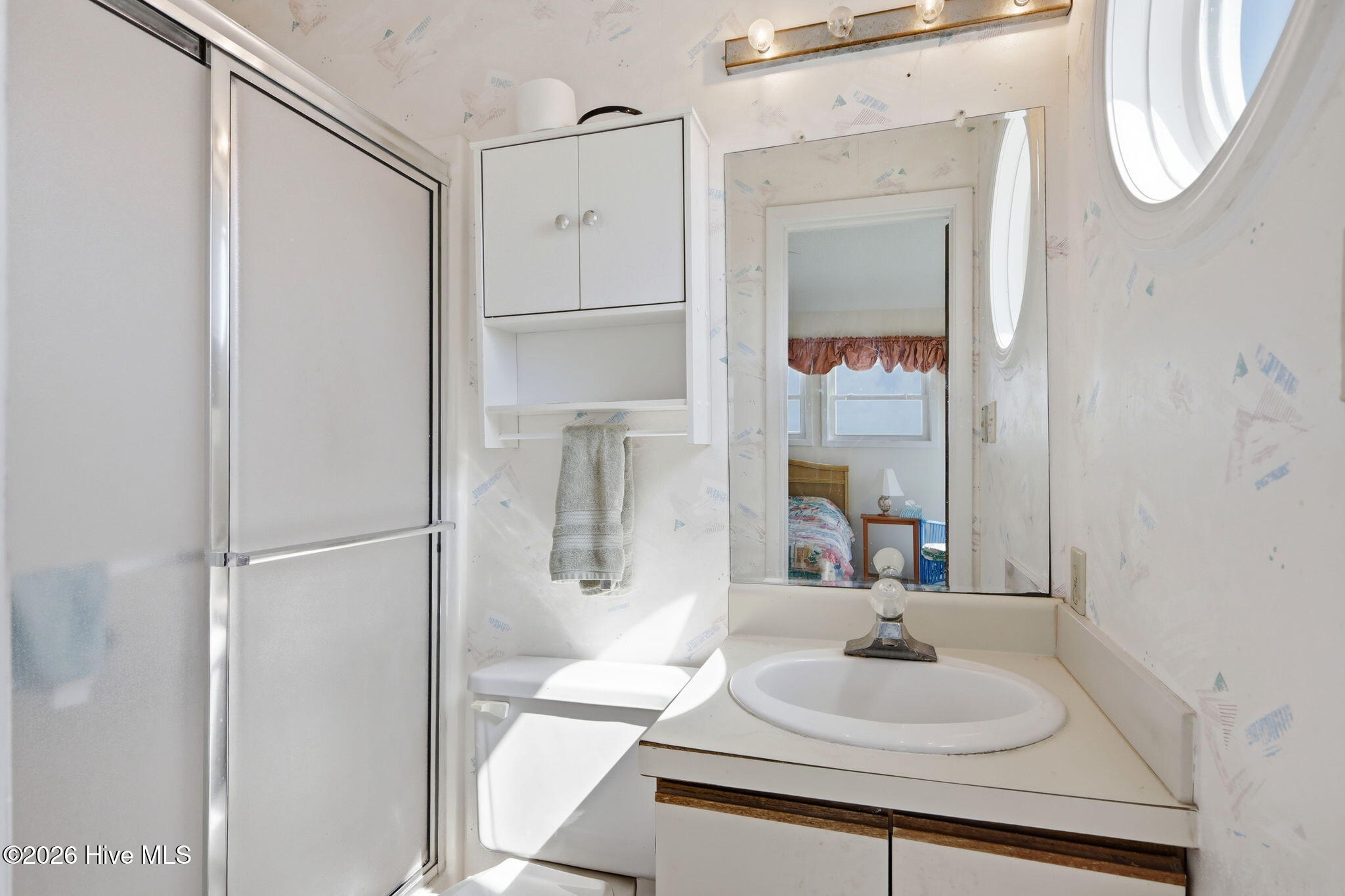 8710 Ocean View Drive E & W Property Photo 17