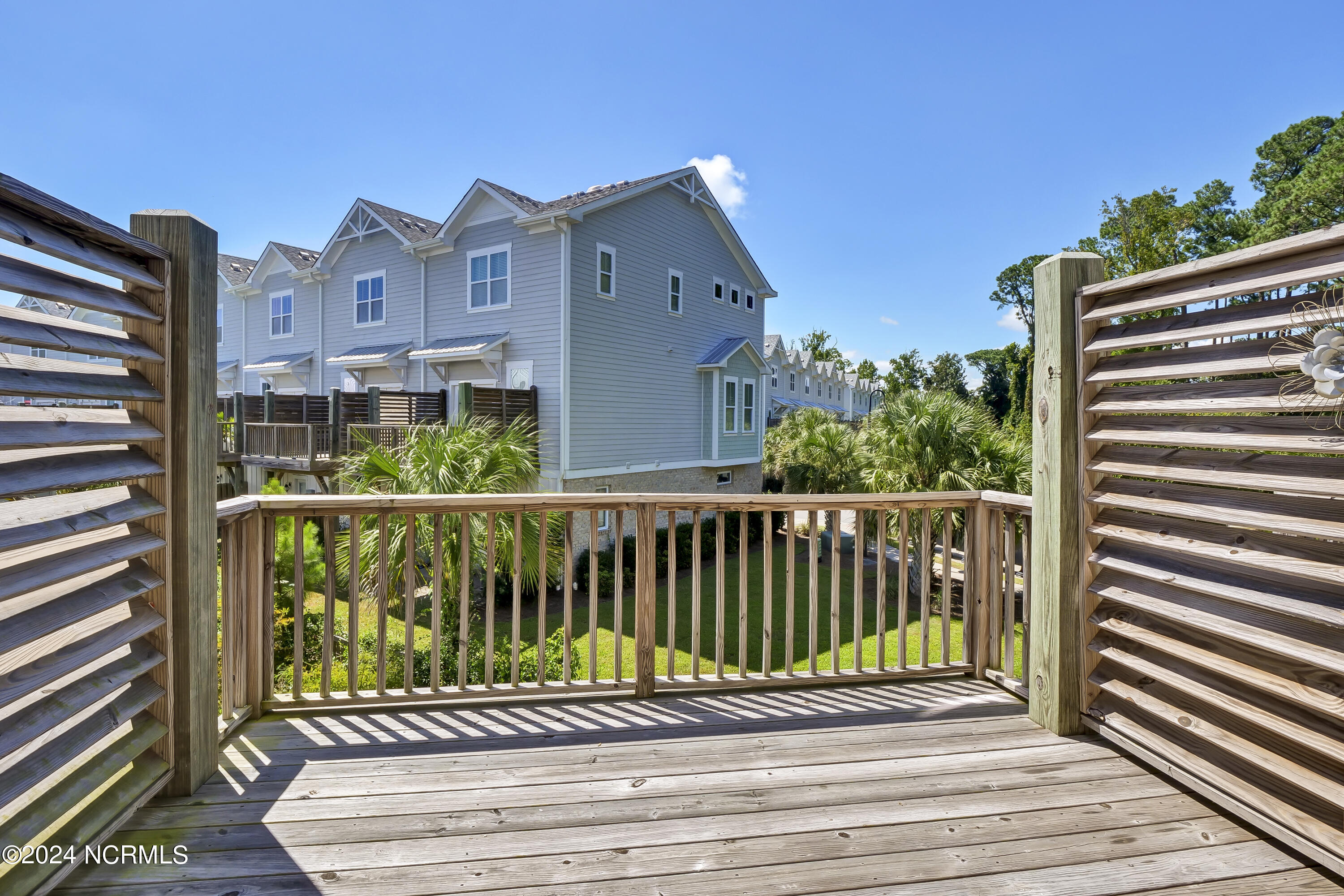 1808 Bungalow Row Property Photo 13