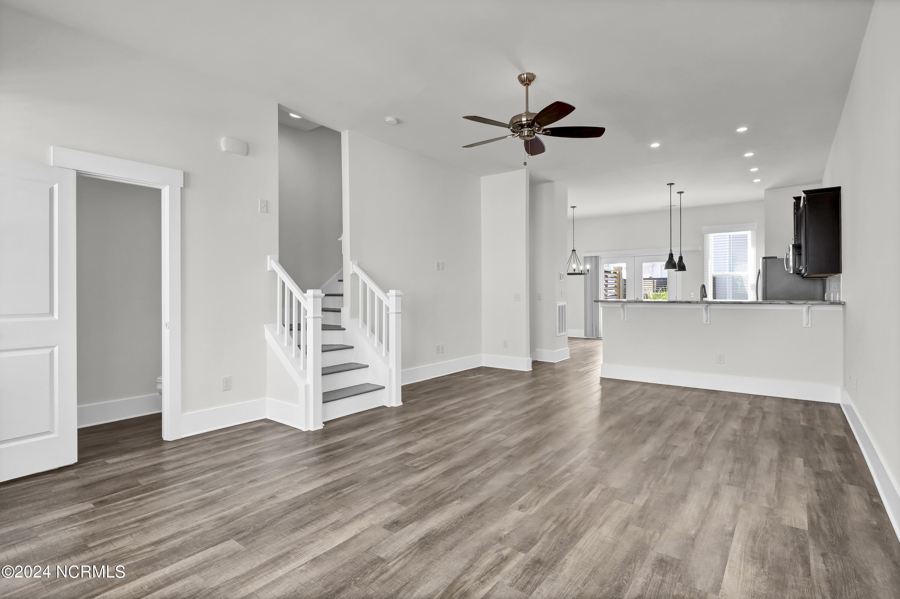 1808 Bungalow Row Property Photo 16