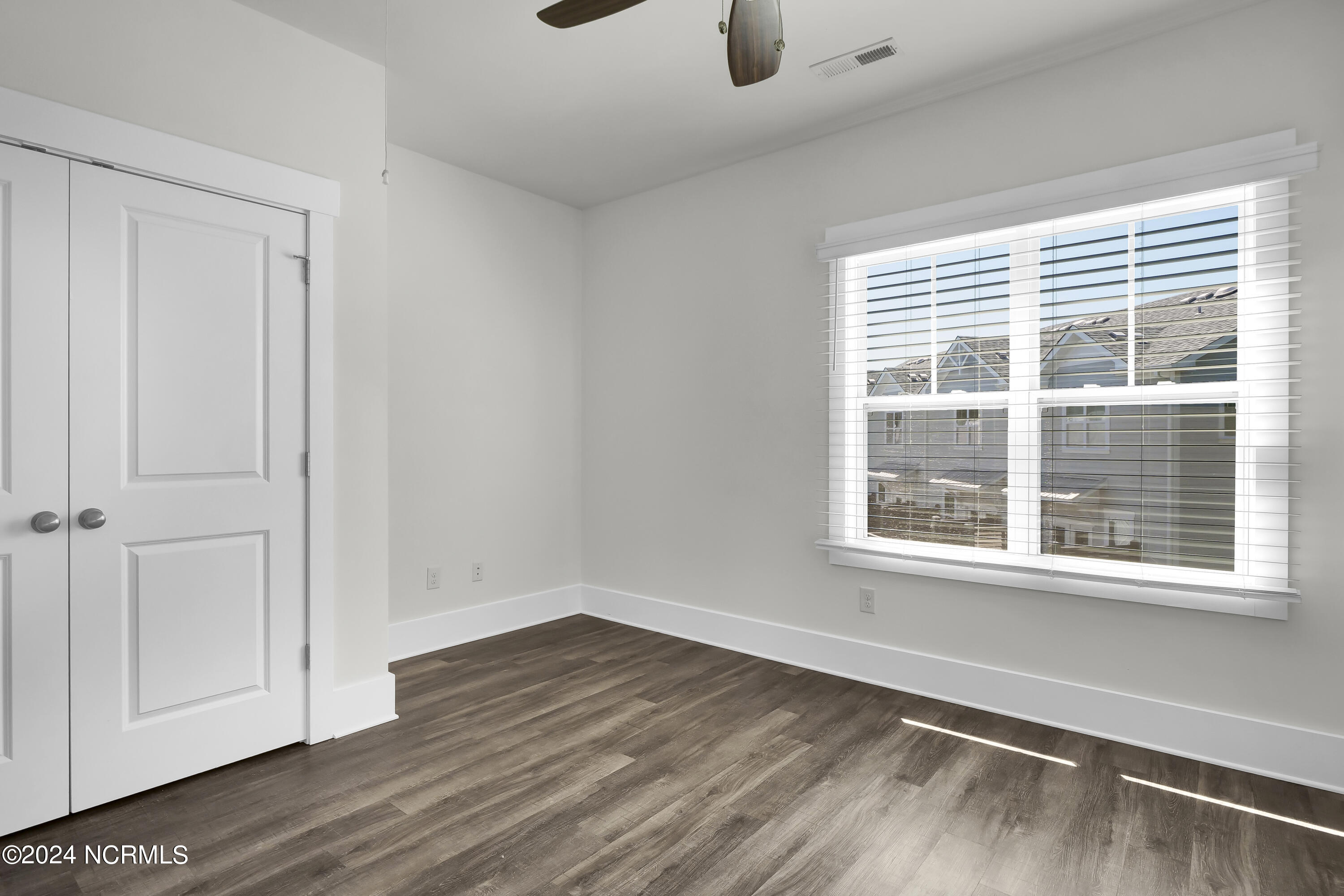 1808 Bungalow Row Property Photo 21