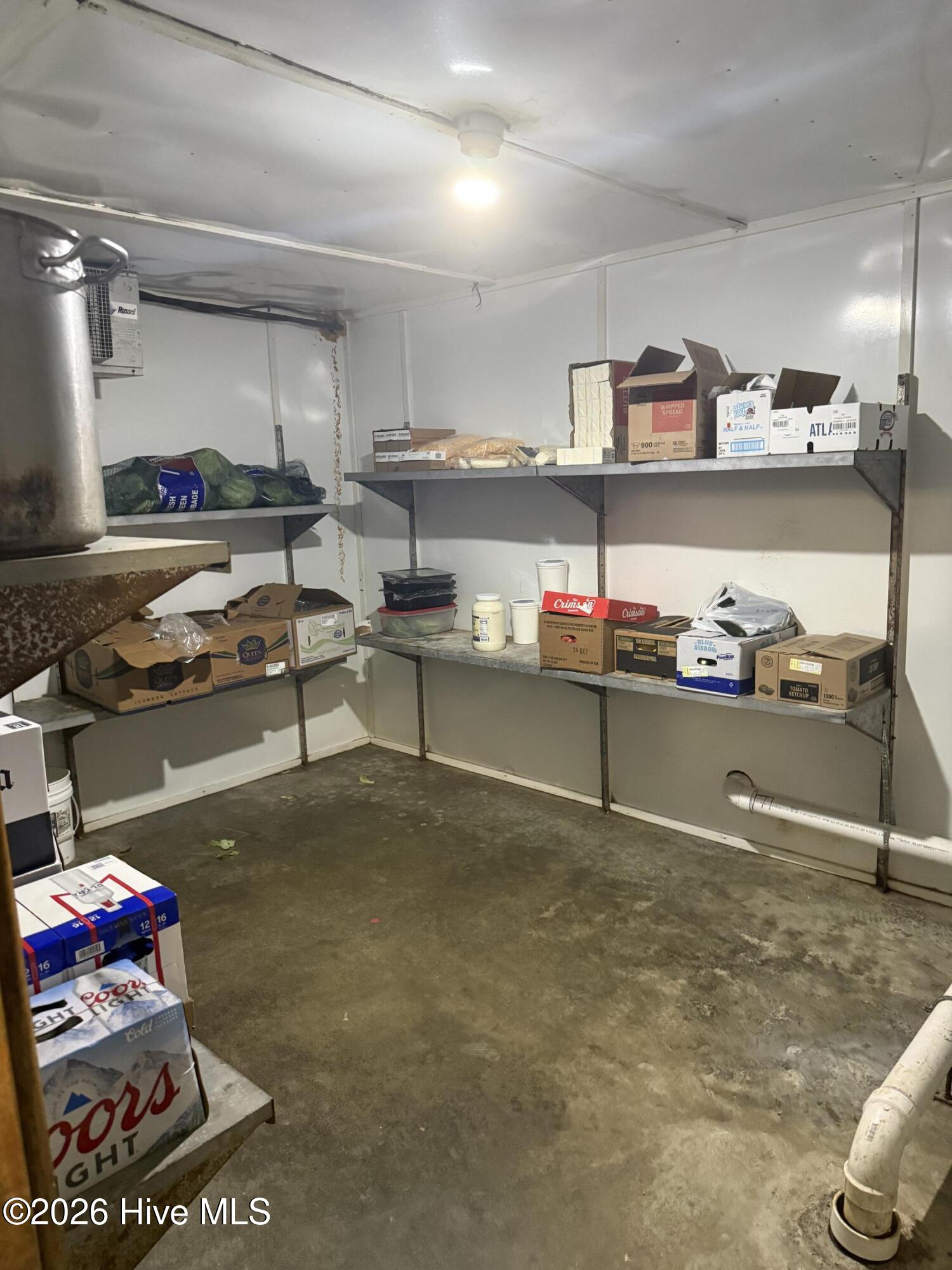 100 Berry Street Property Photo 16