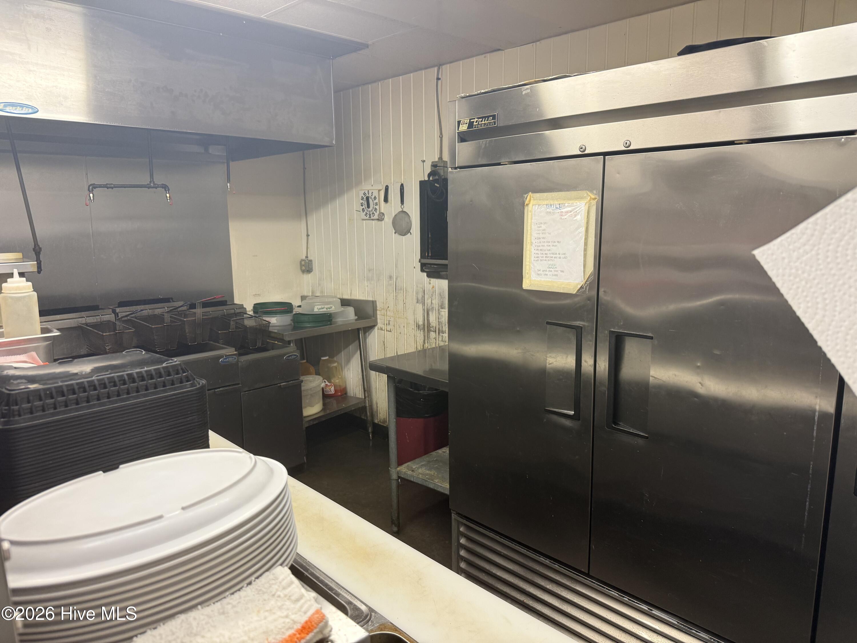 100 Berry Street Property Photo 22