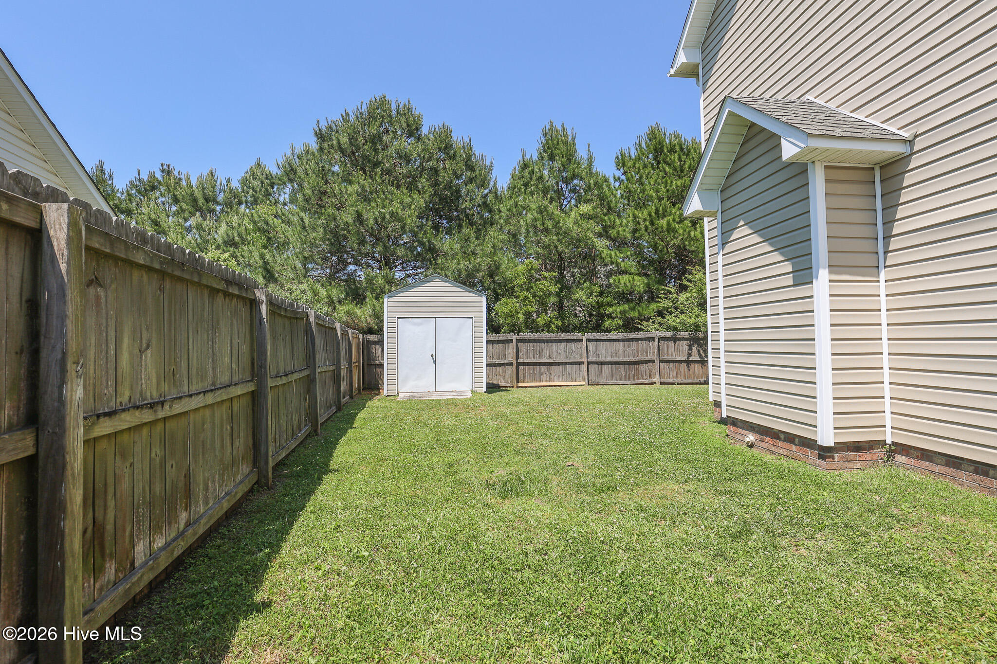 207 Willoughby Lane Property Photo 35
