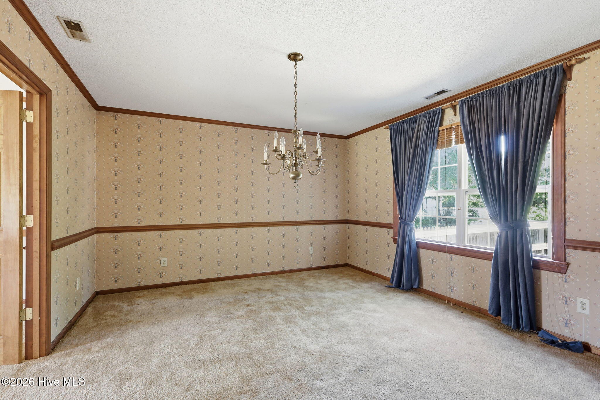 2604 One Iron Street Property Photo 12