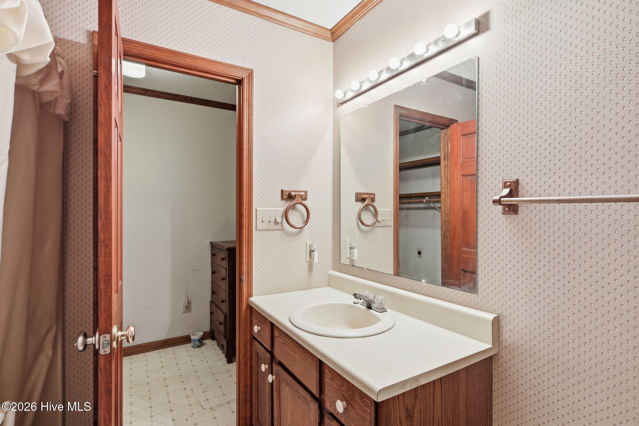 2604 One Iron Street Property Photo 18