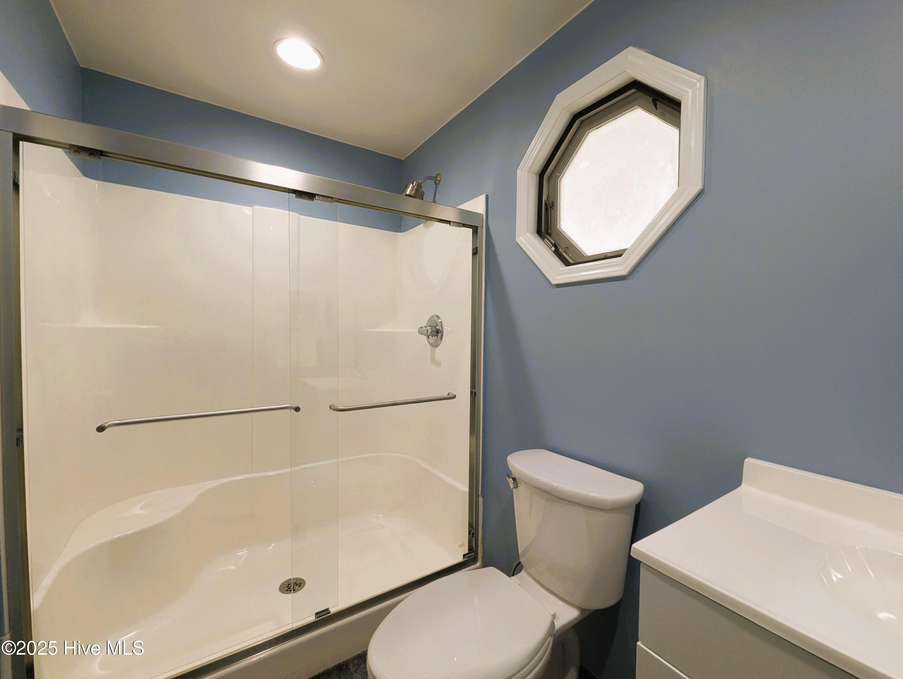 290 Diamondhead Drive S Property Photo 13