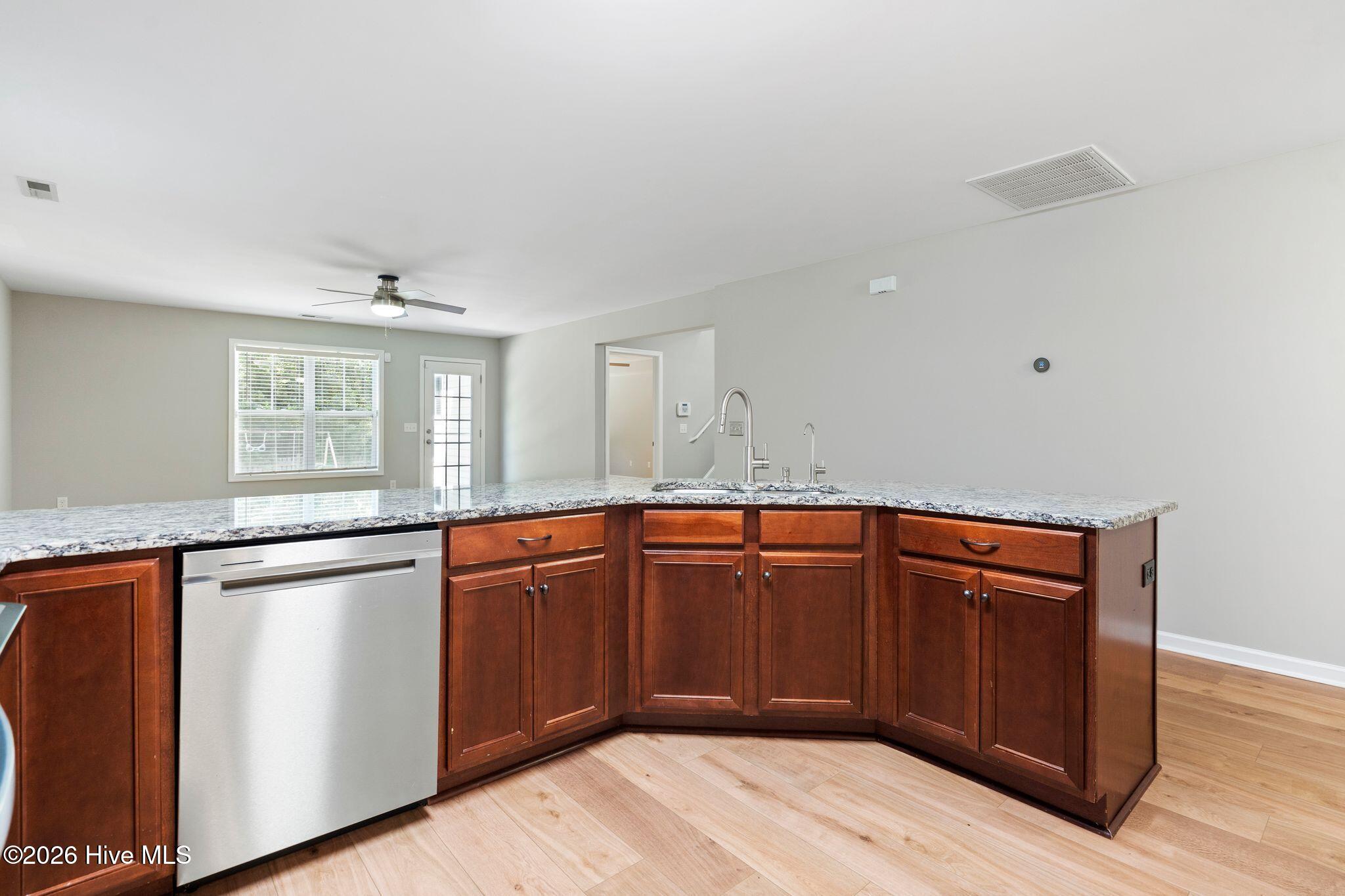 3912 Willowick Park Drive Property Photo 21