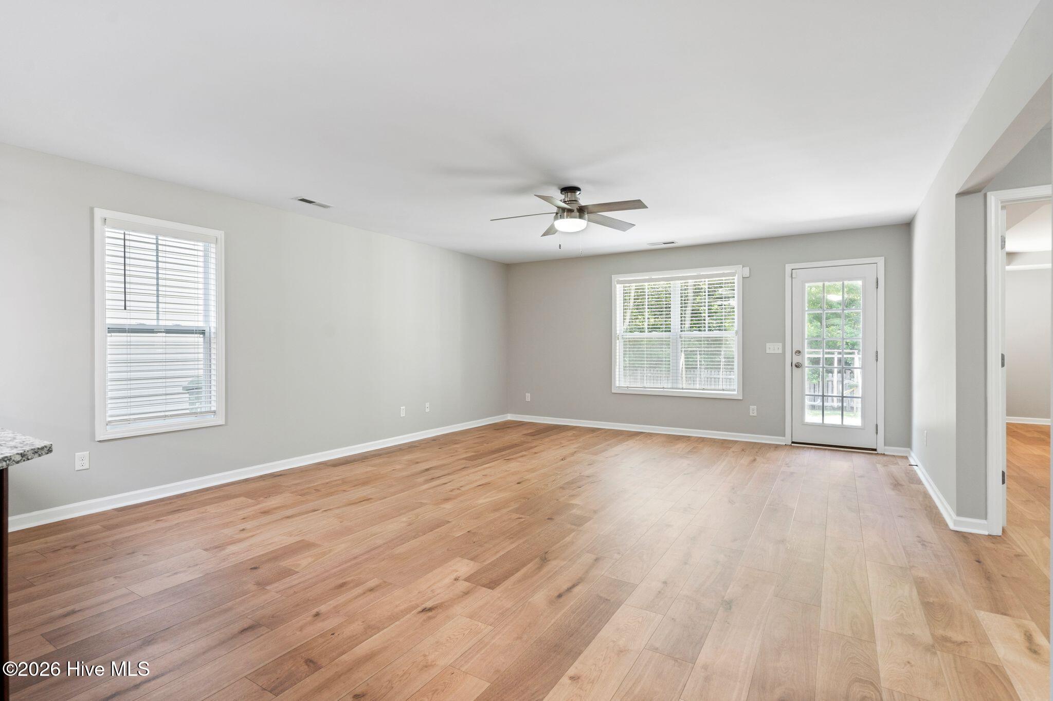3912 Willowick Park Drive Property Photo 26