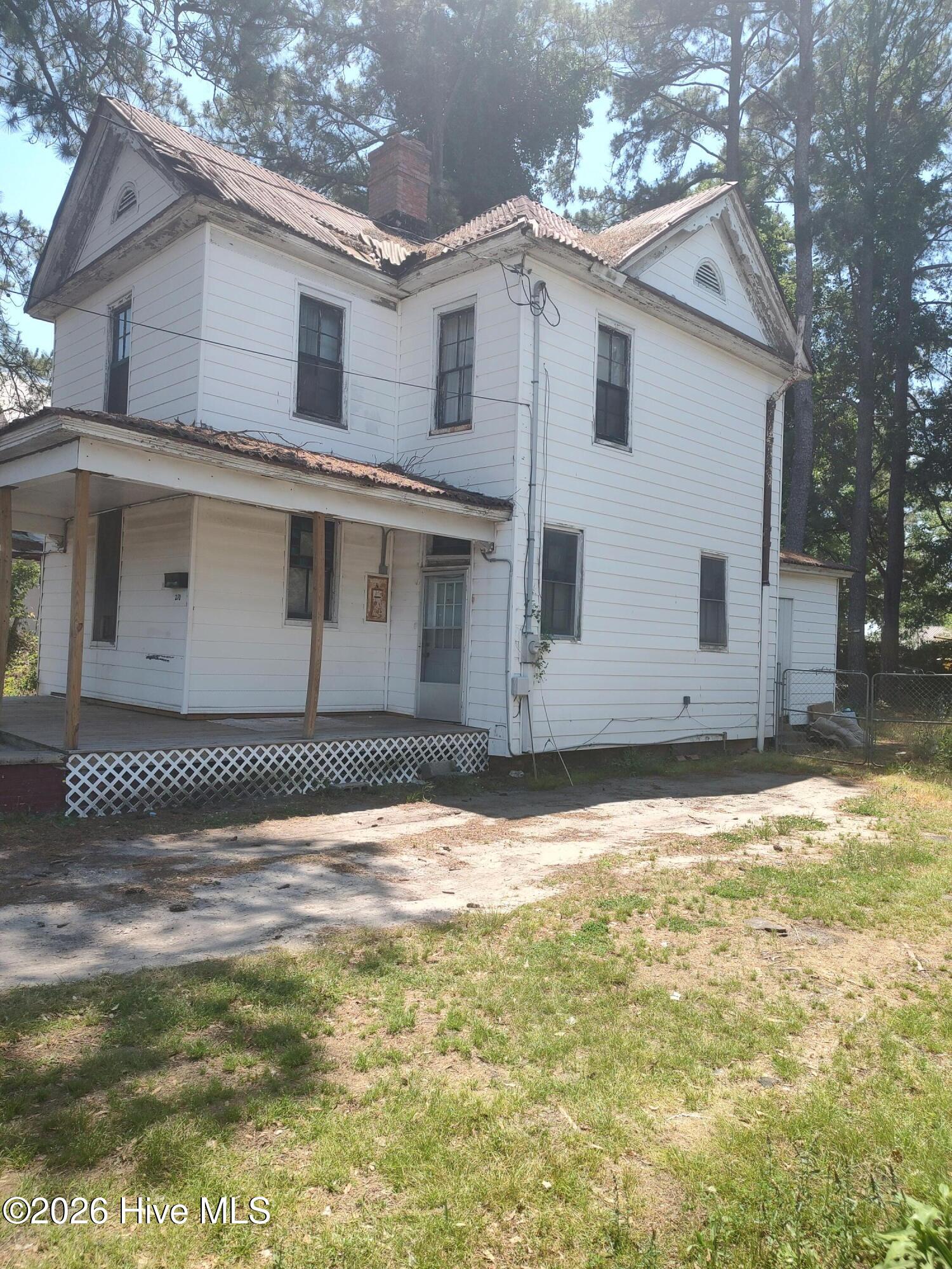 210 E Vine Street Property Photo 2