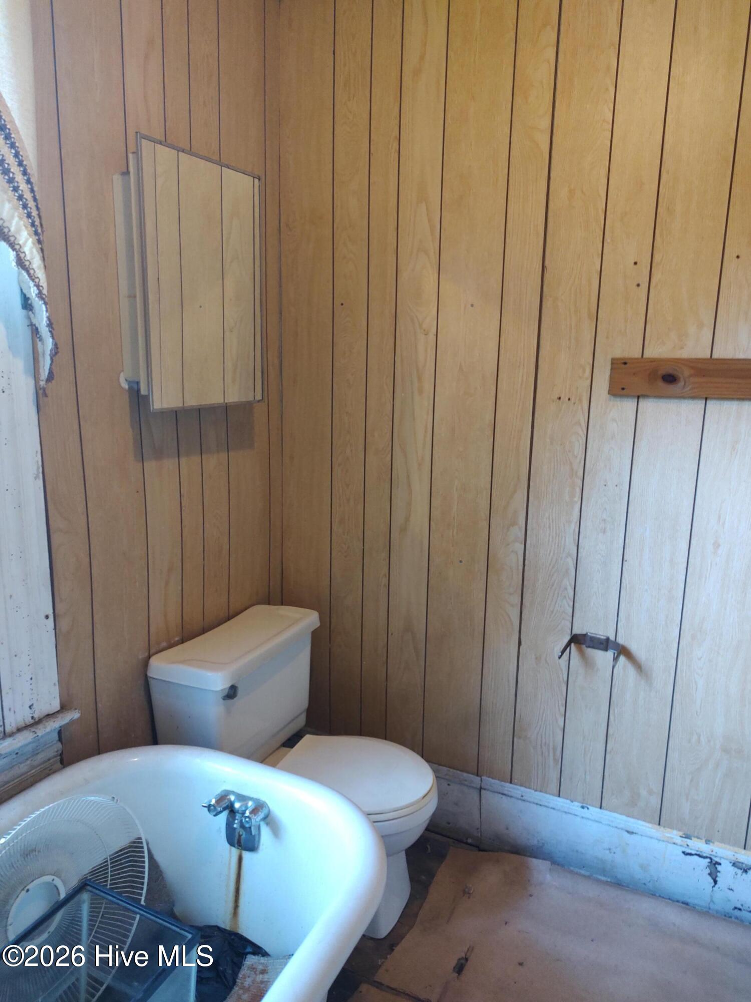 210 E Vine Street Property Photo 20