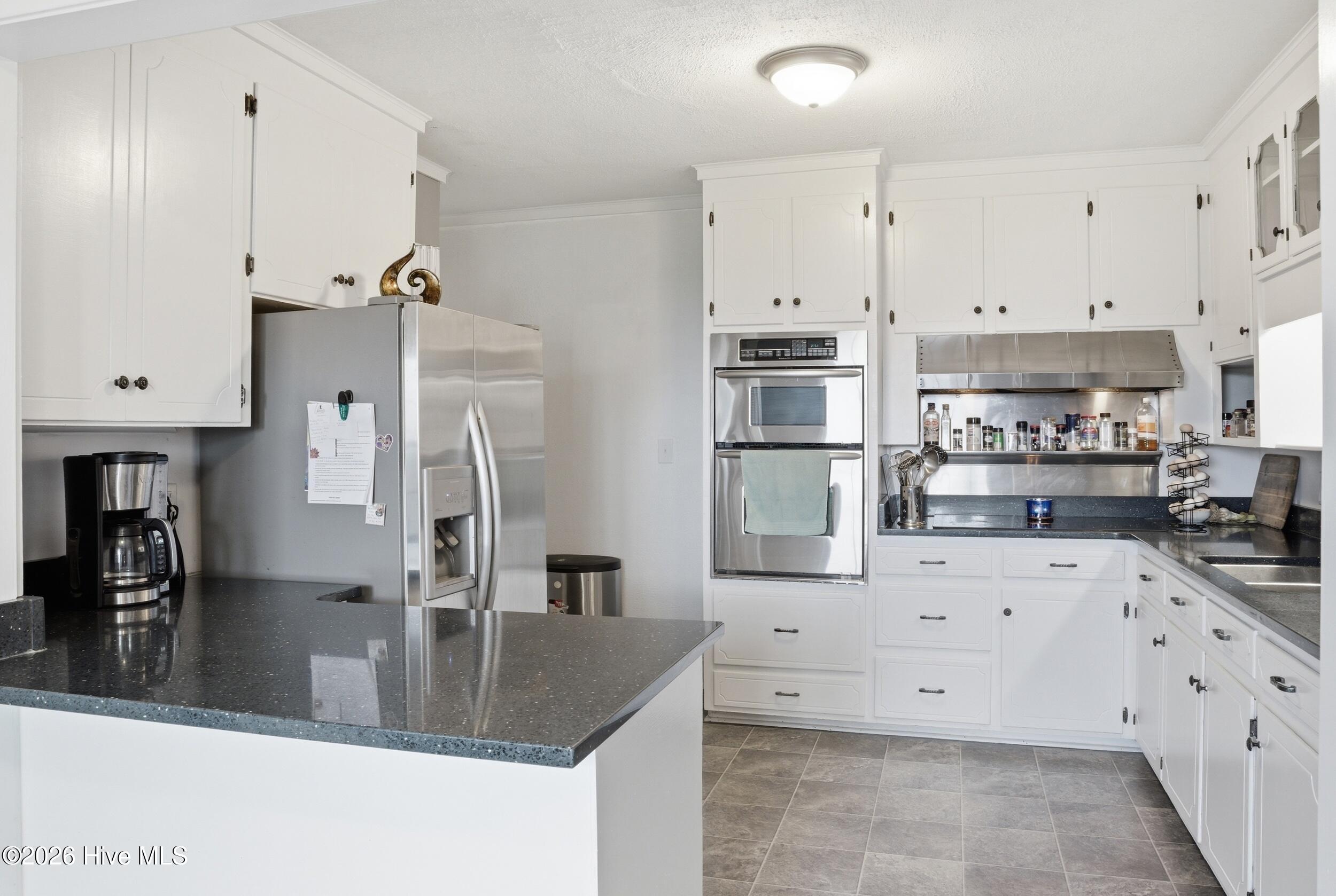 22 Hackley Road Property Photo 7