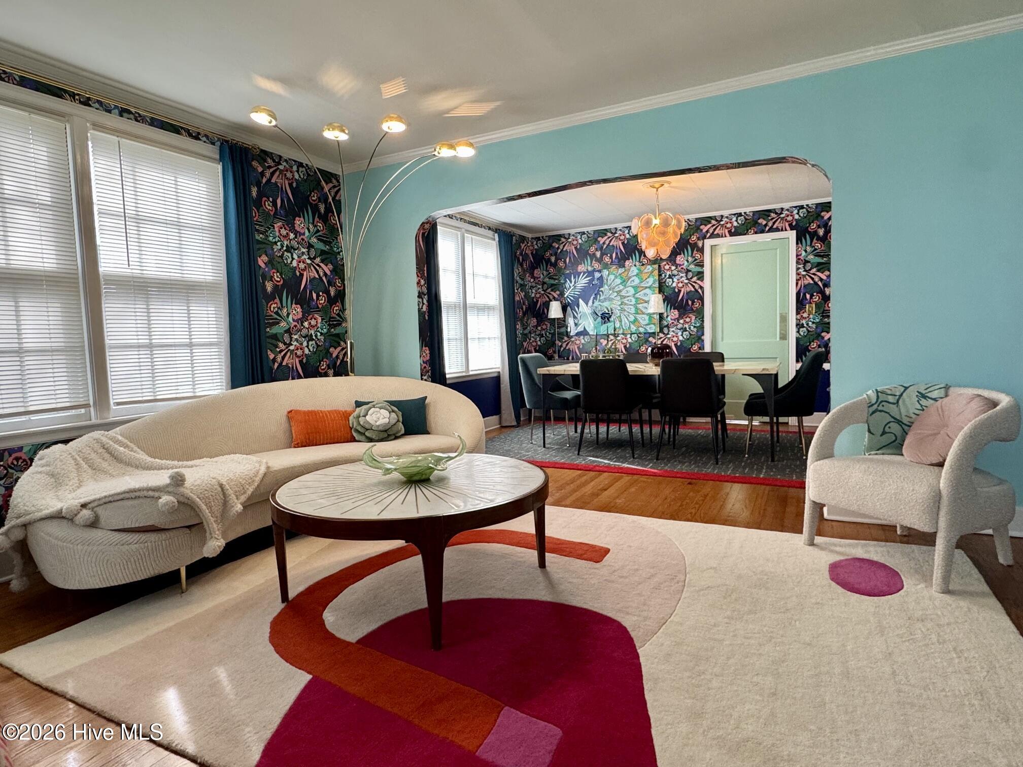 2844 Lombardy Court Property Photo 4