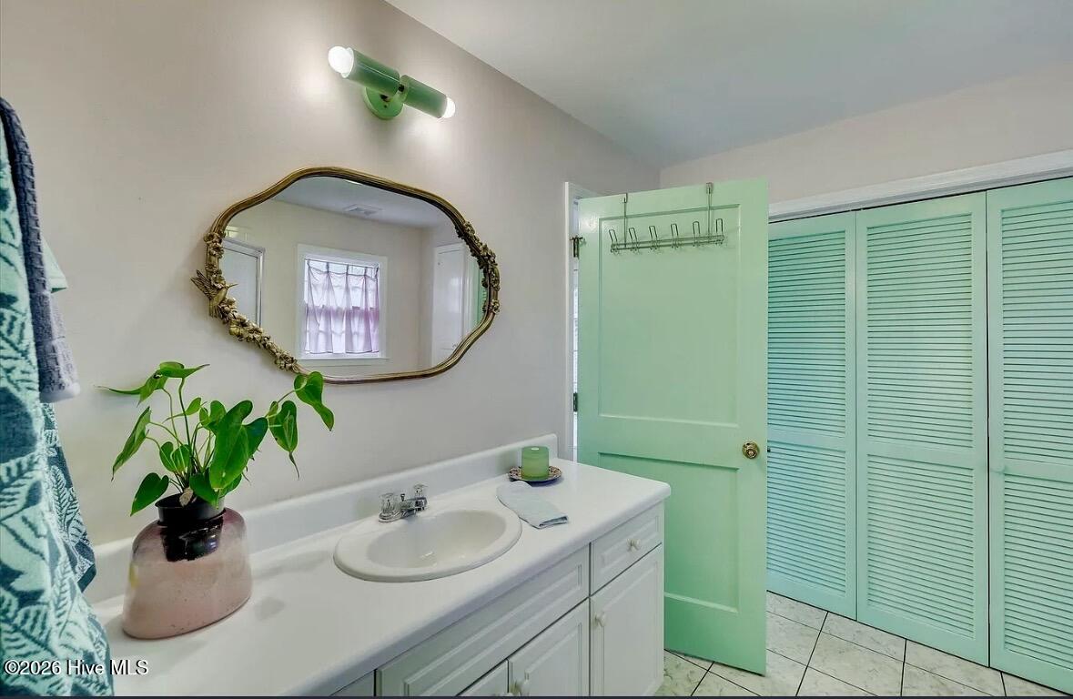 2844 Lombardy Court Property Photo 18
