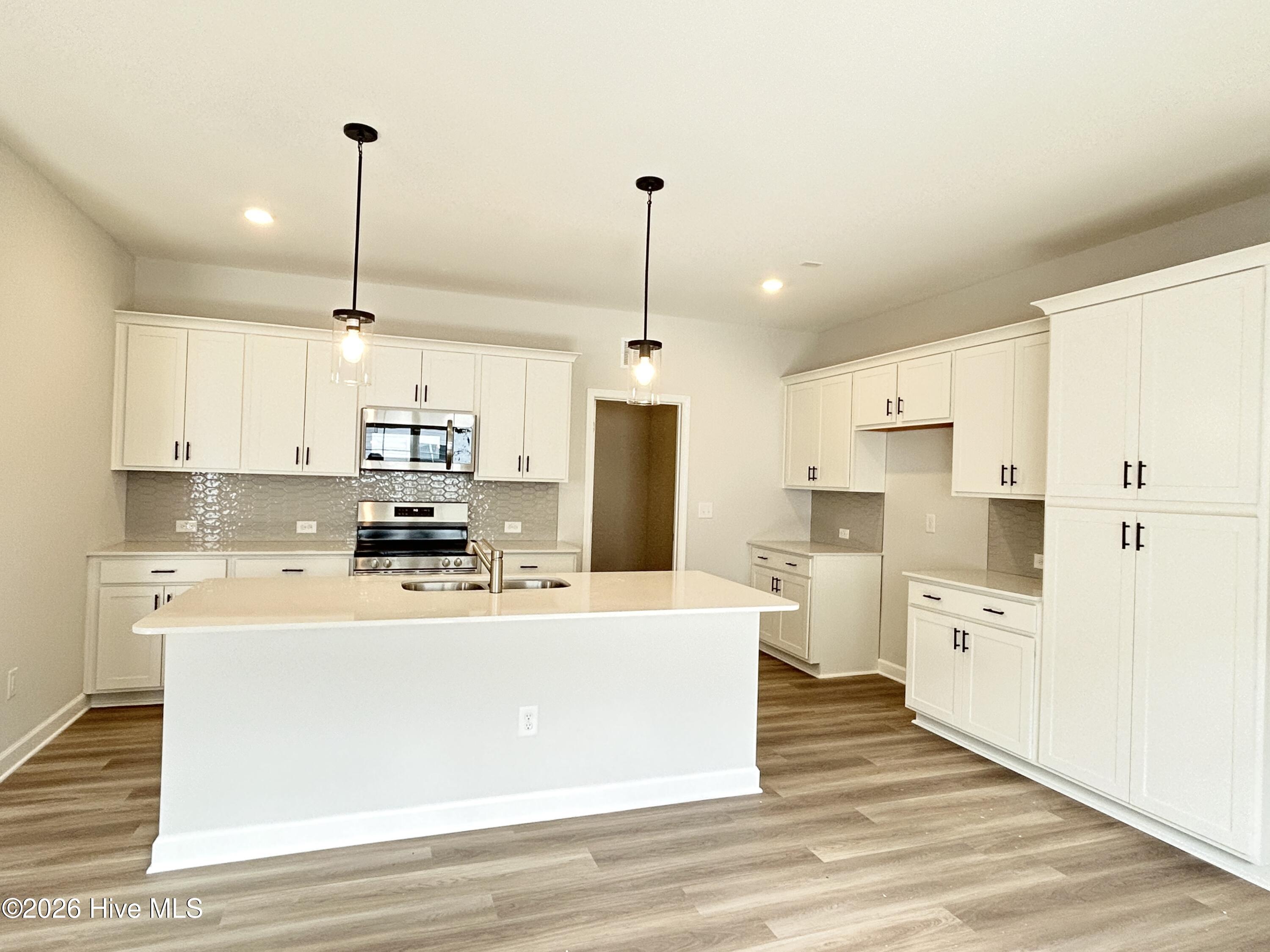 4153 Workman Loop 68 Property Photo 5