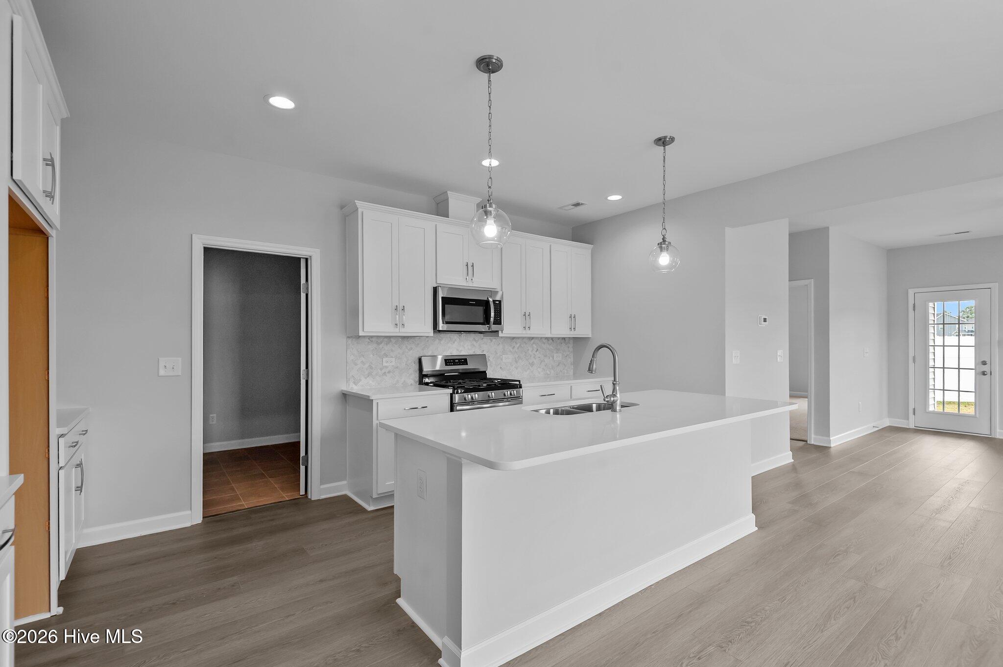 4153 Workman Loop 68 Property Photo 6