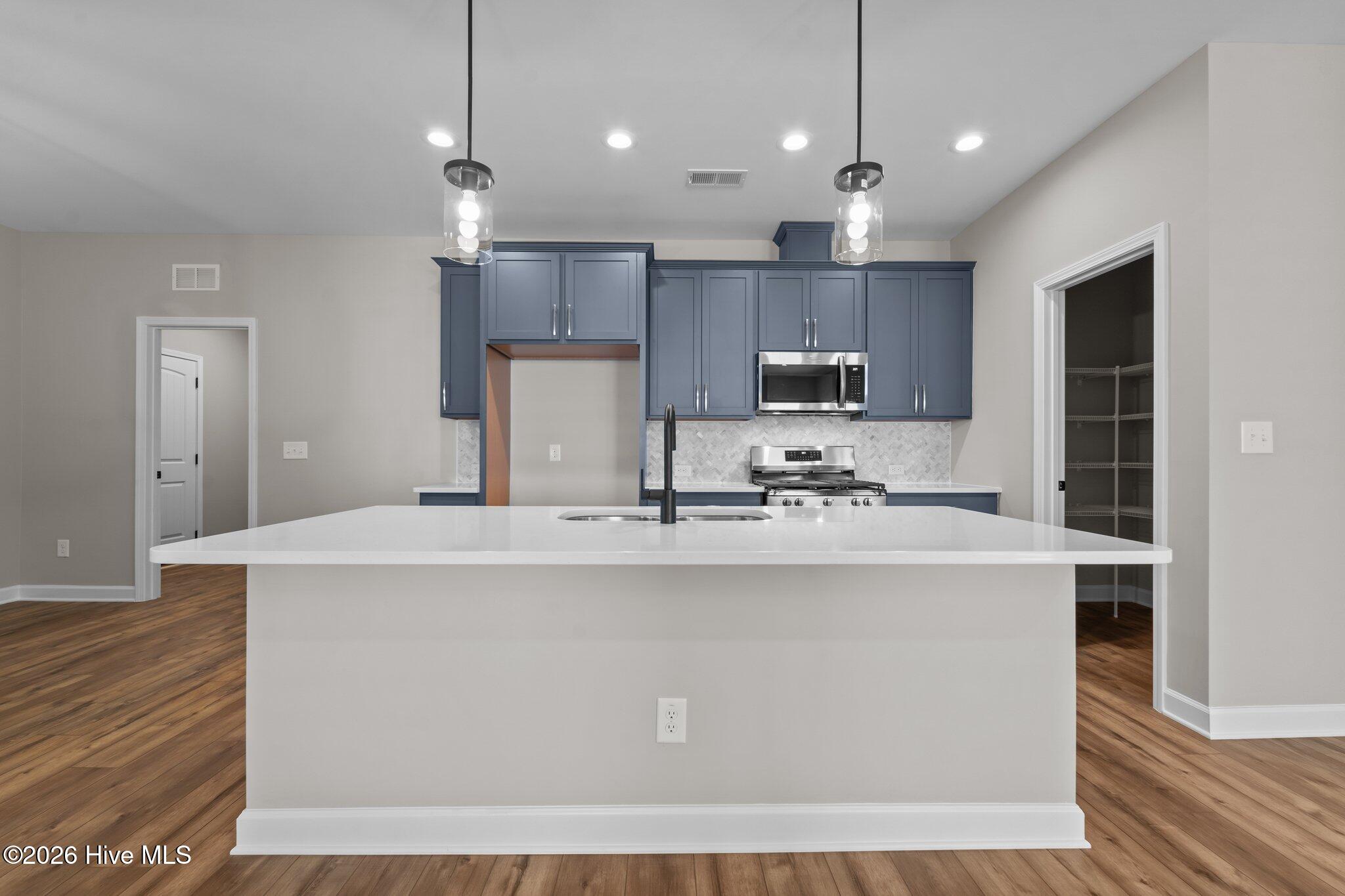 4184 Workman Loop 88 Property Photo 4