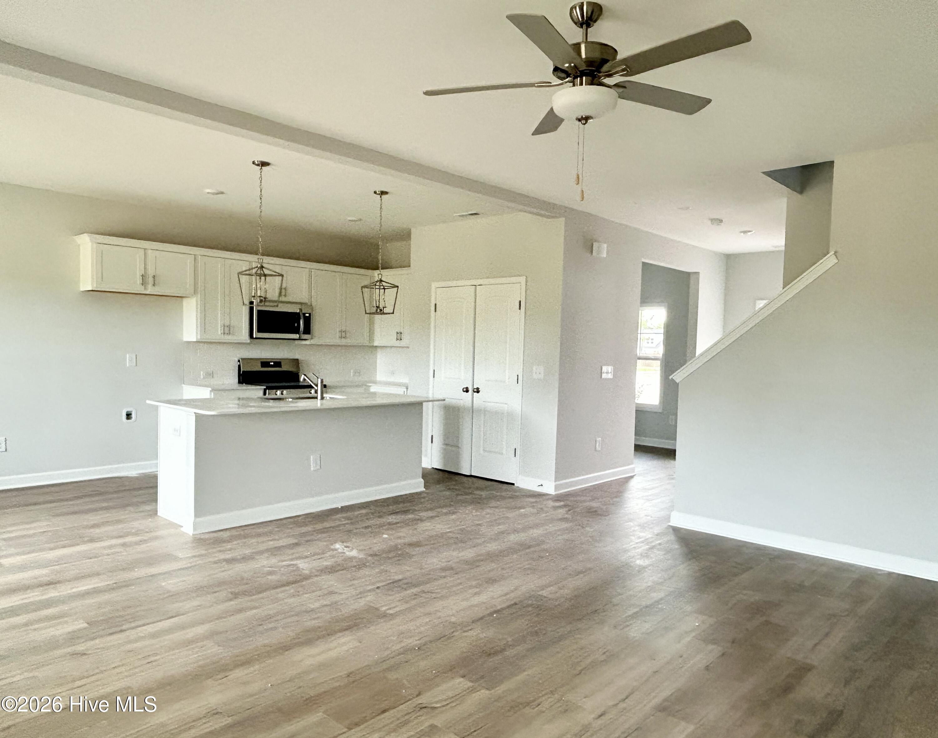 4212 Workman Loop 95 Property Photo 8