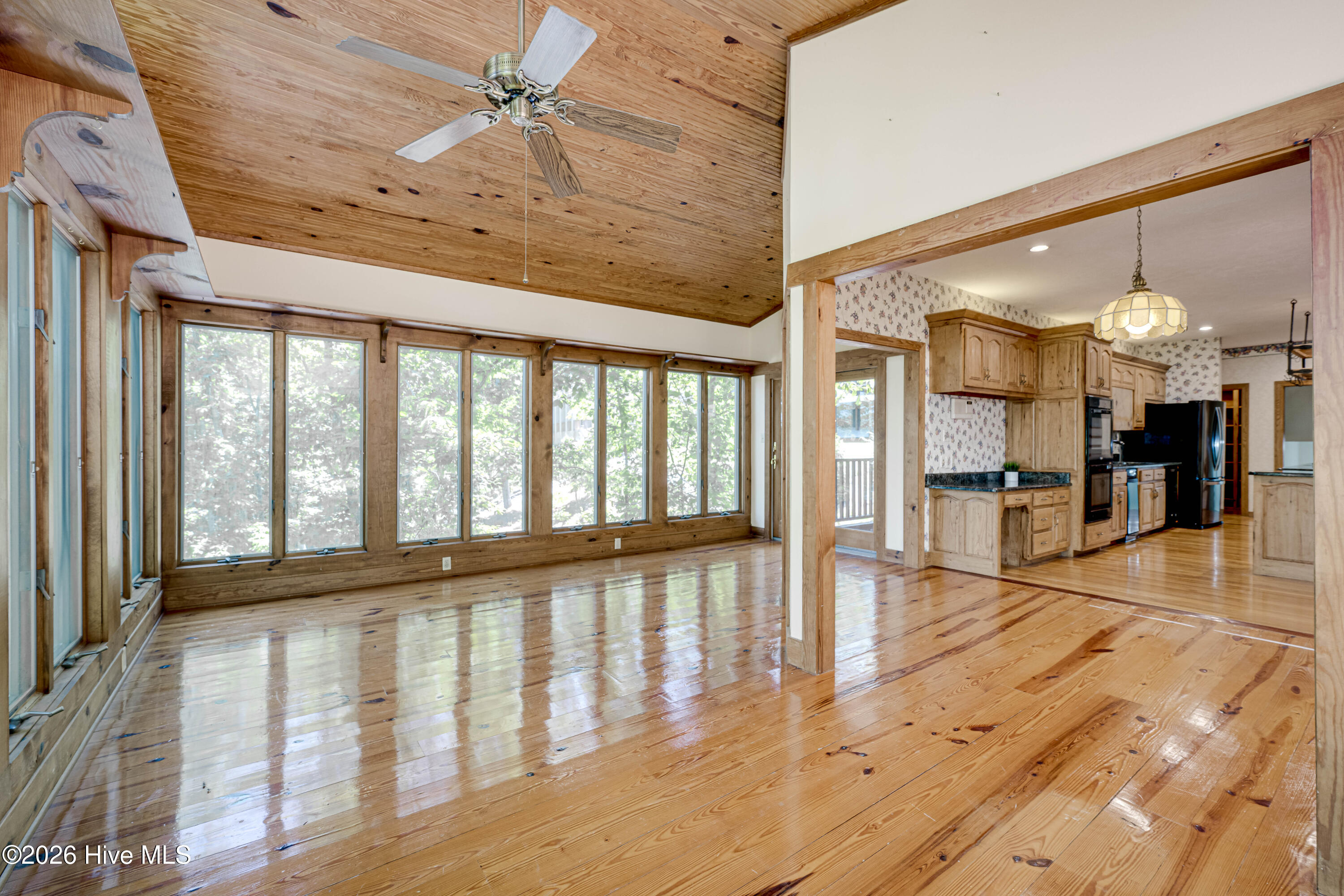 201 Rhett Drive Property Photo 26