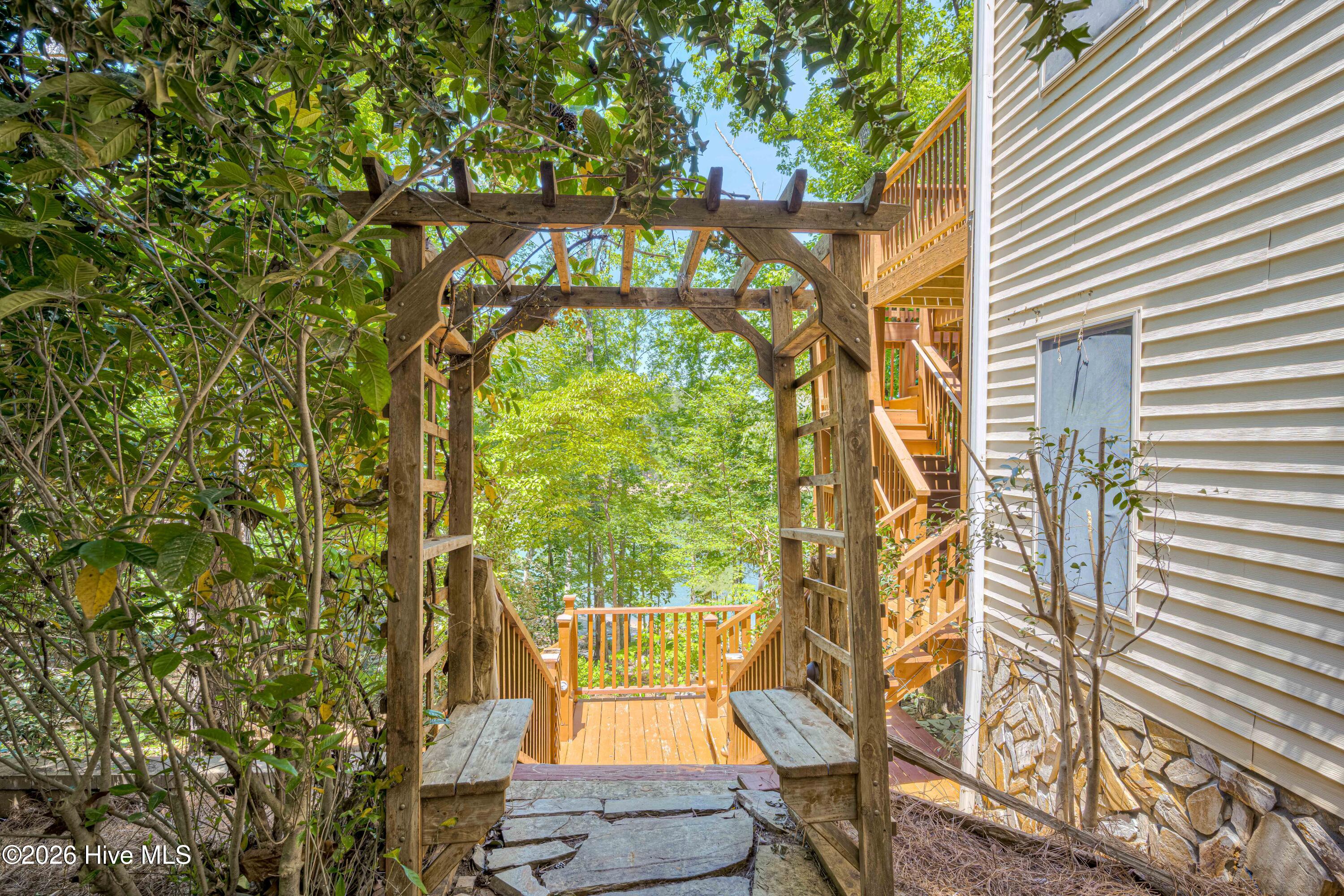 201 Rhett Drive Property Photo 83
