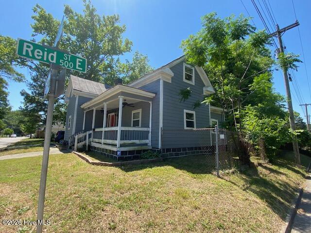 900 Viola Street E Property Photo 3