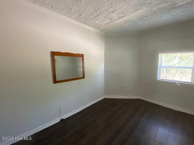 900 Viola Street E Property Photo 18
