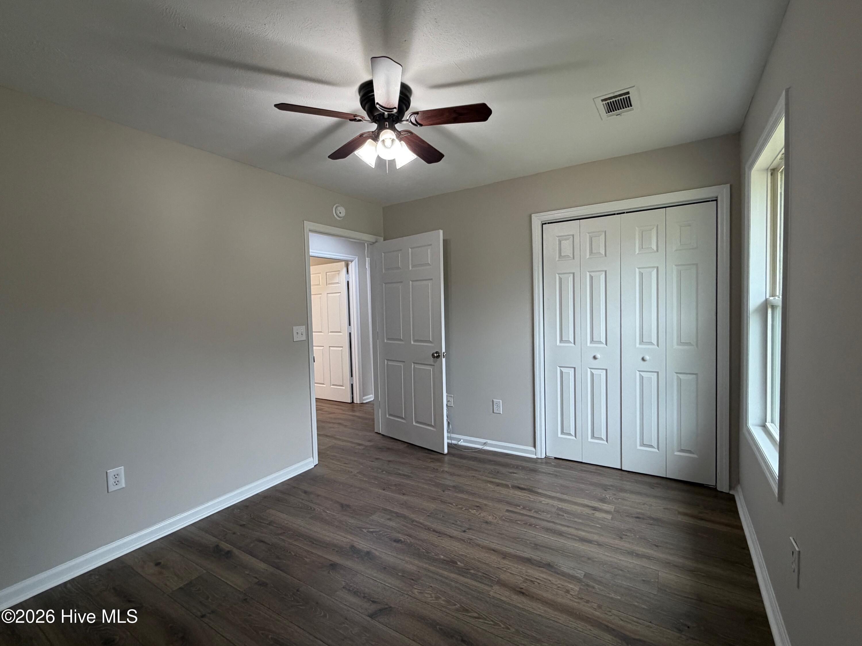 1001 Fuller Street Property Photo 14