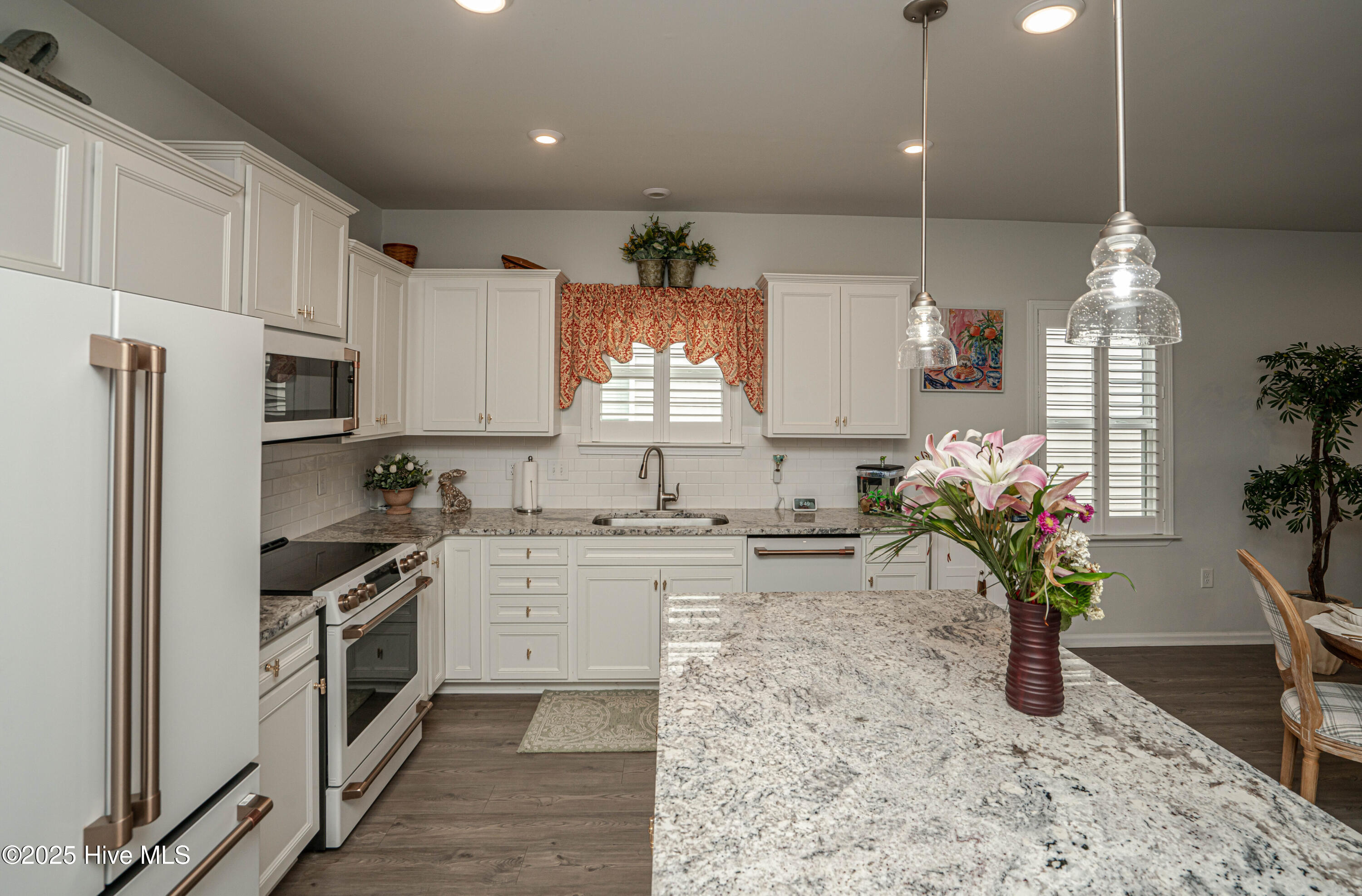 9363 Eagle Ridge Drive Property Photo 9
