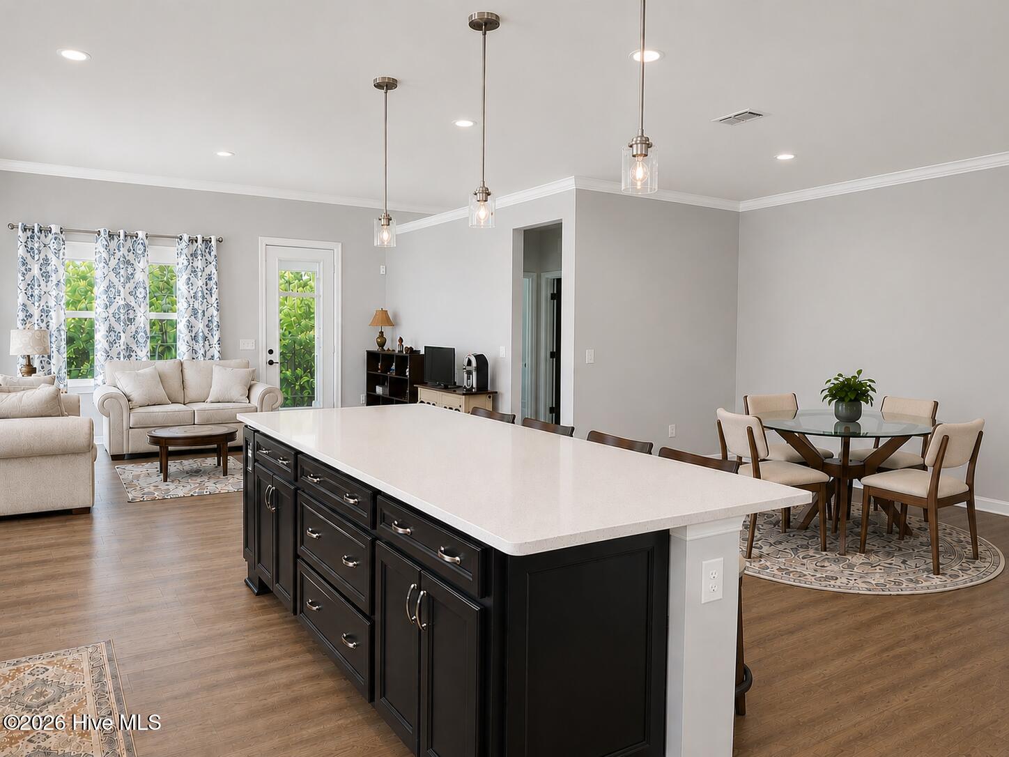 5636 Coral Tide Avenue Property Photo 10