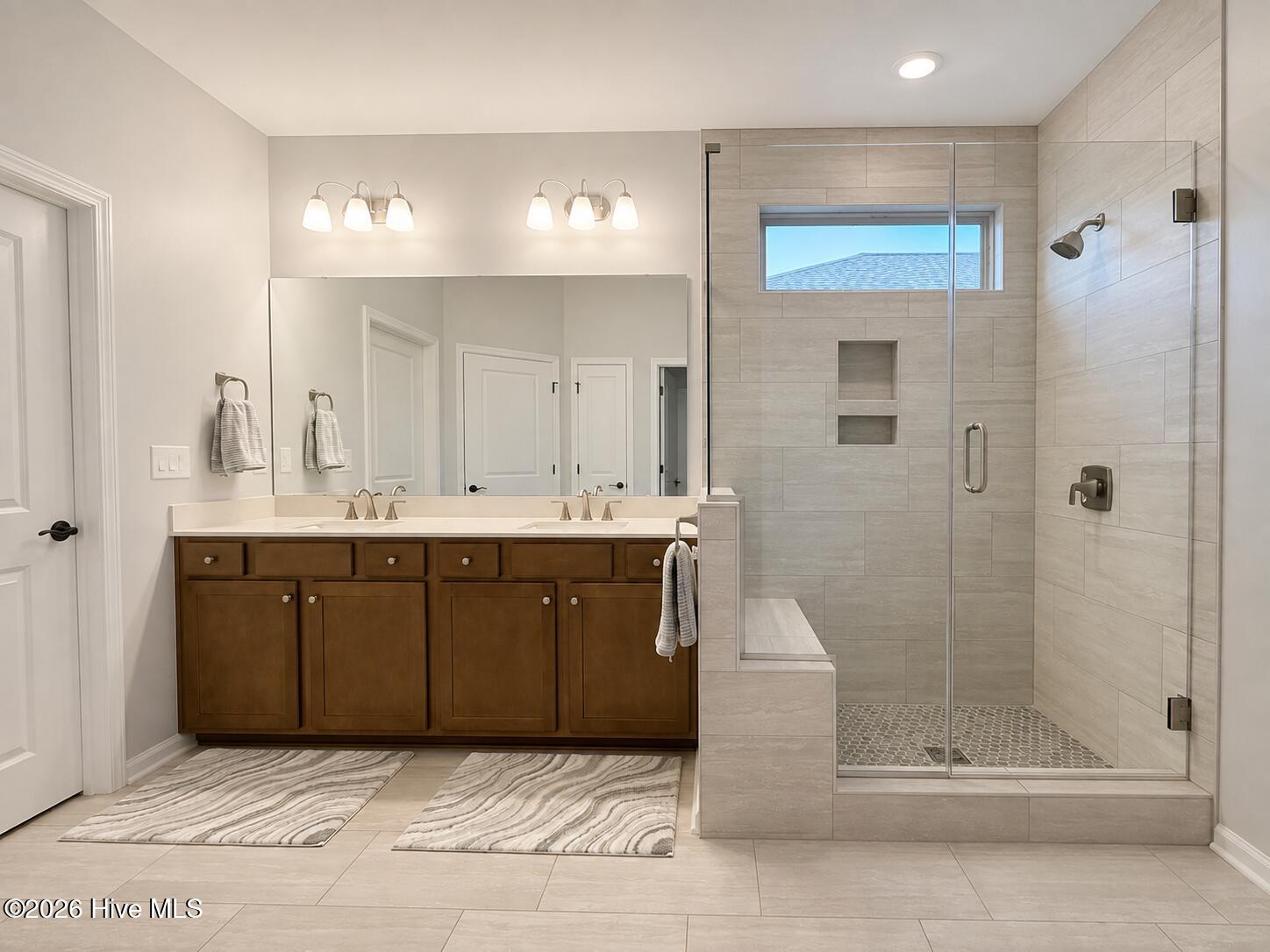 5636 Coral Tide Avenue Property Photo 18