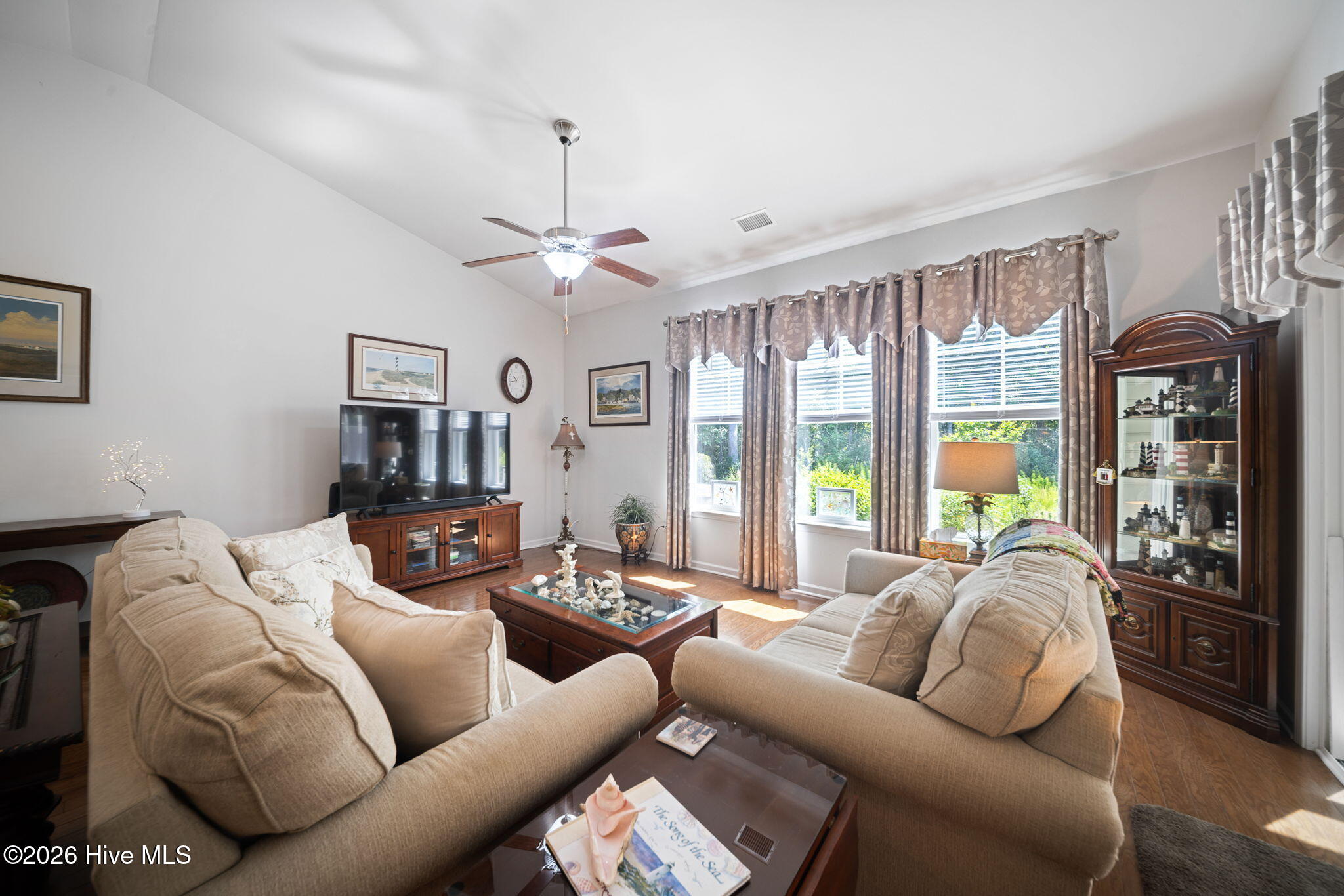 616 Cambeck Drive Se Unit 2 Property Photo 26